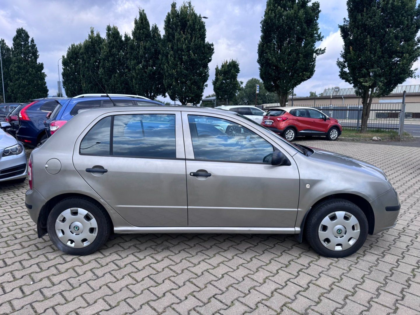 Škoda Fabia, 1,2 HTP 40 KW STK SK - fotka 6