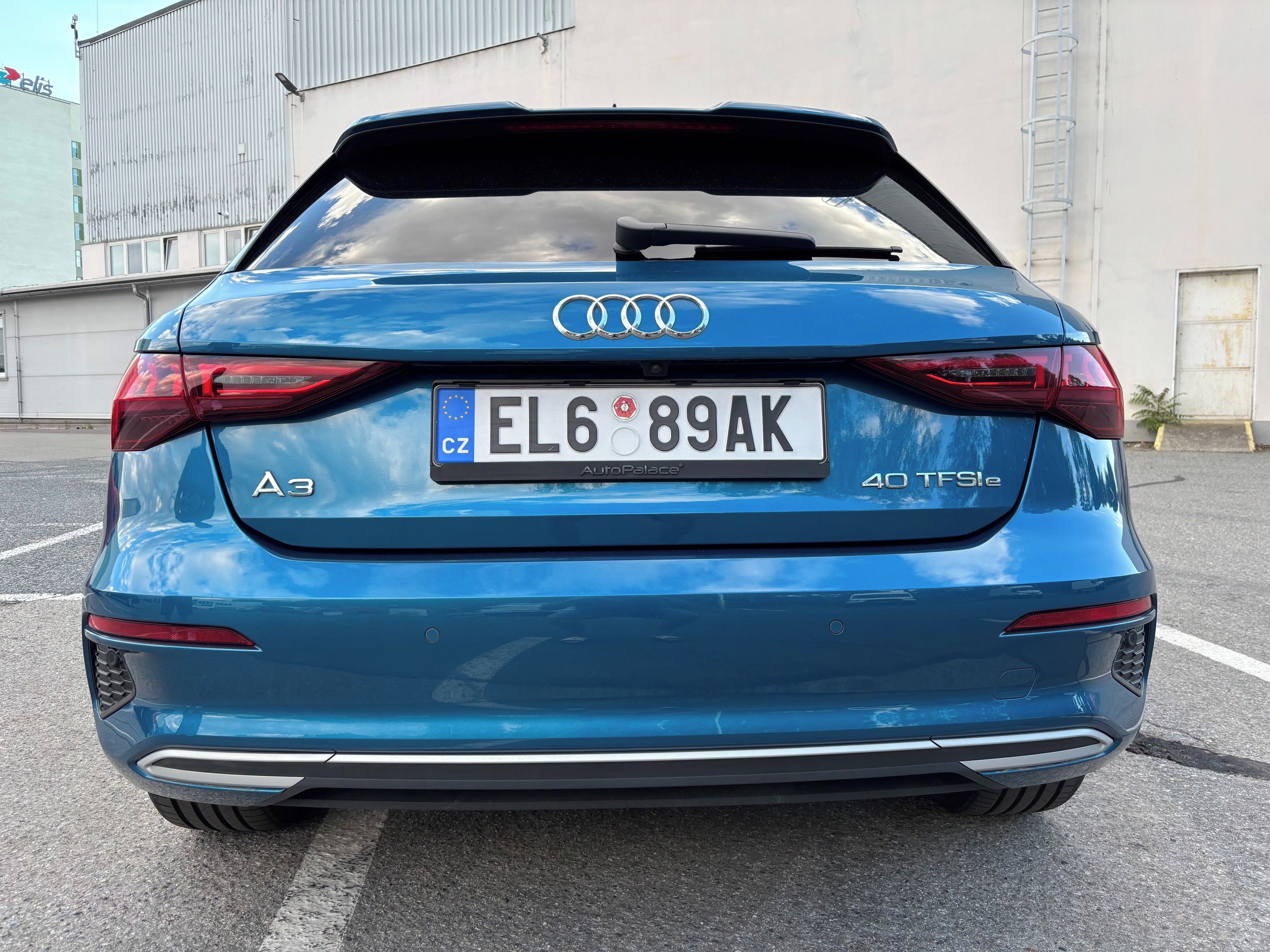 Audi A3, 1,4 TFSI 40 S line paket,ČR, - fotka 4