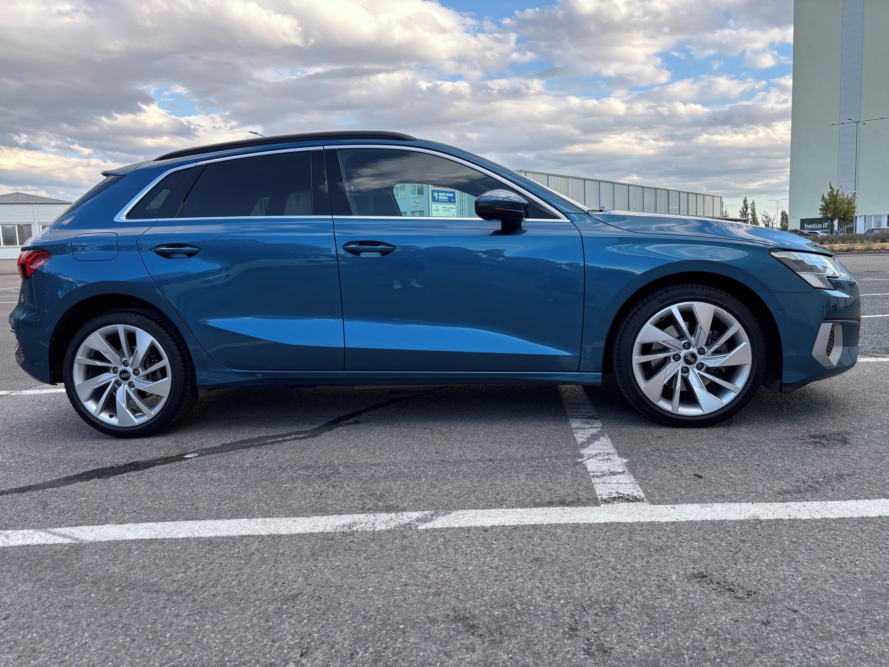 Audi A3, 1,4 TFSI 40 S line paket,ČR, - fotka 6
