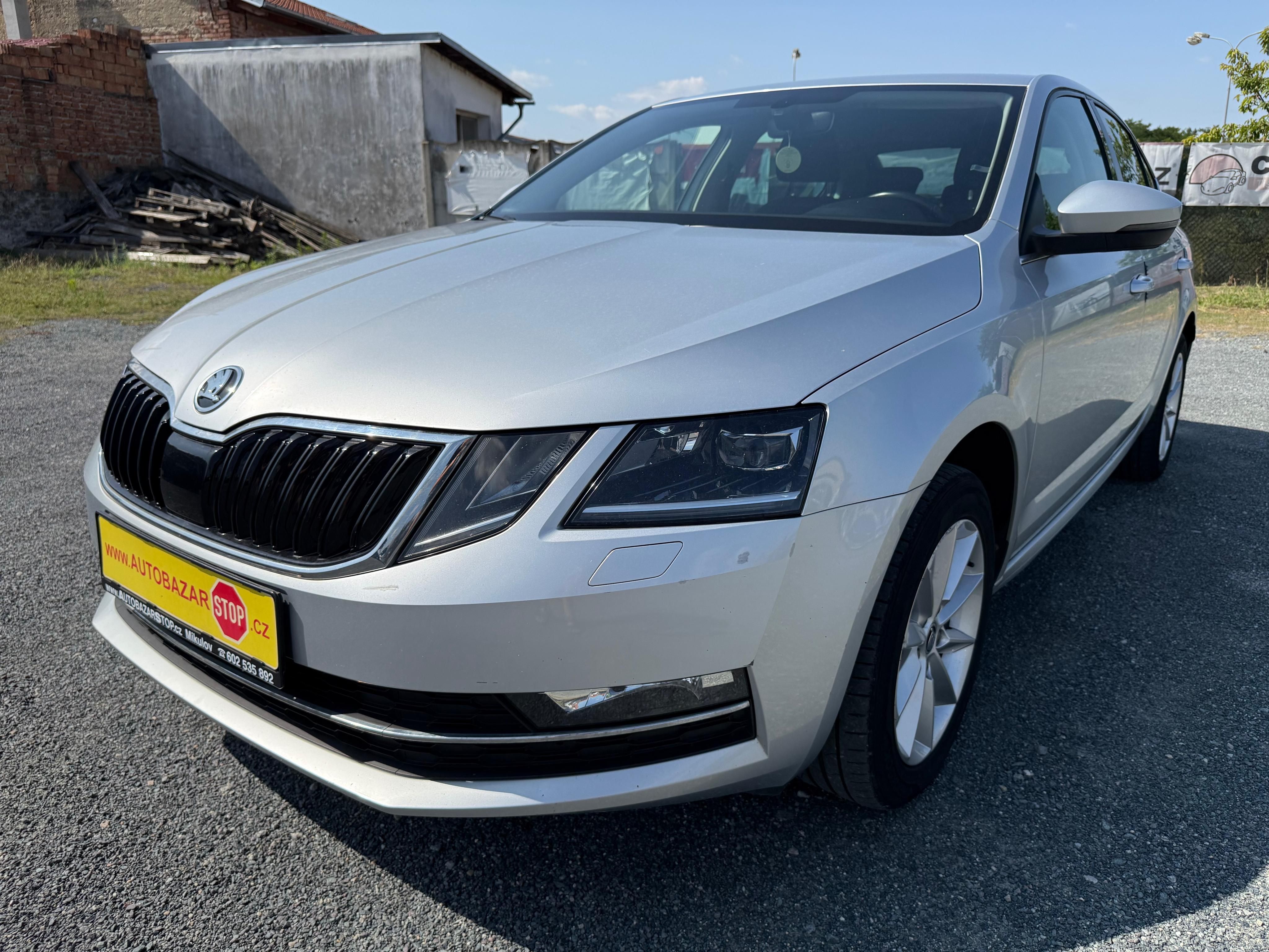Škoda Octavia, 1.8 TSI 132kW 1.MAJ, CZ - fotka 3