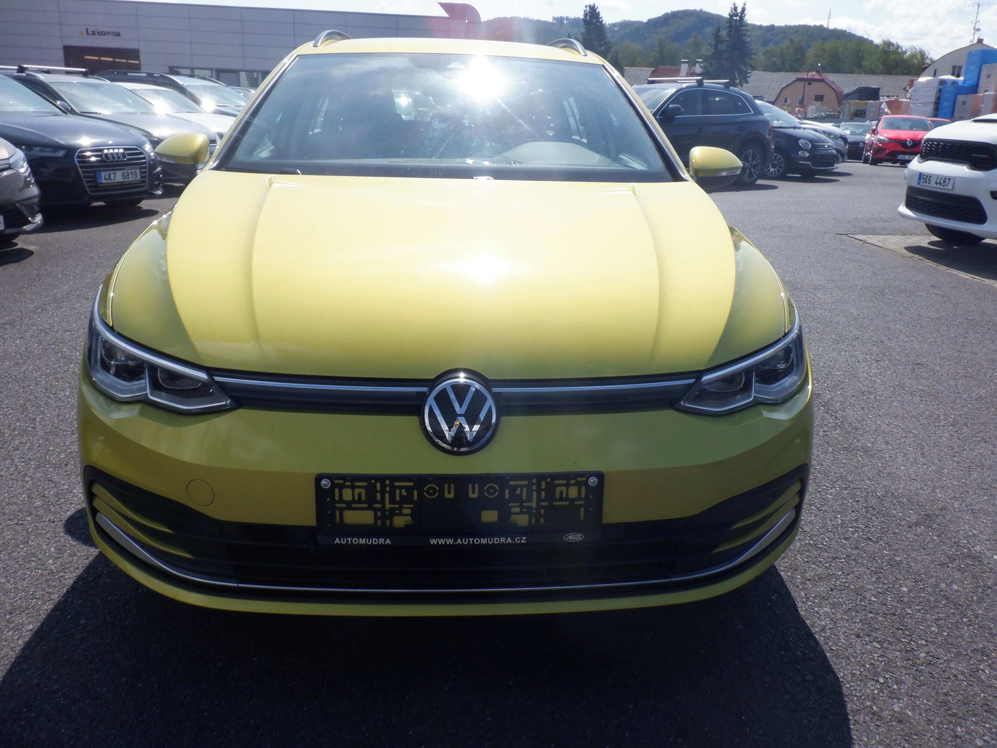 Volkswagen Golf, 1.5 eTSI Style 110kW - fotka 2