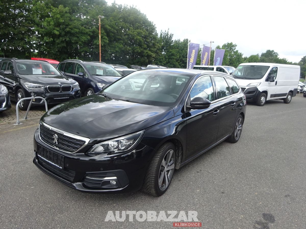 Peugeot 308, 1,2 PureTech,GARANCE KM,1 MAJ