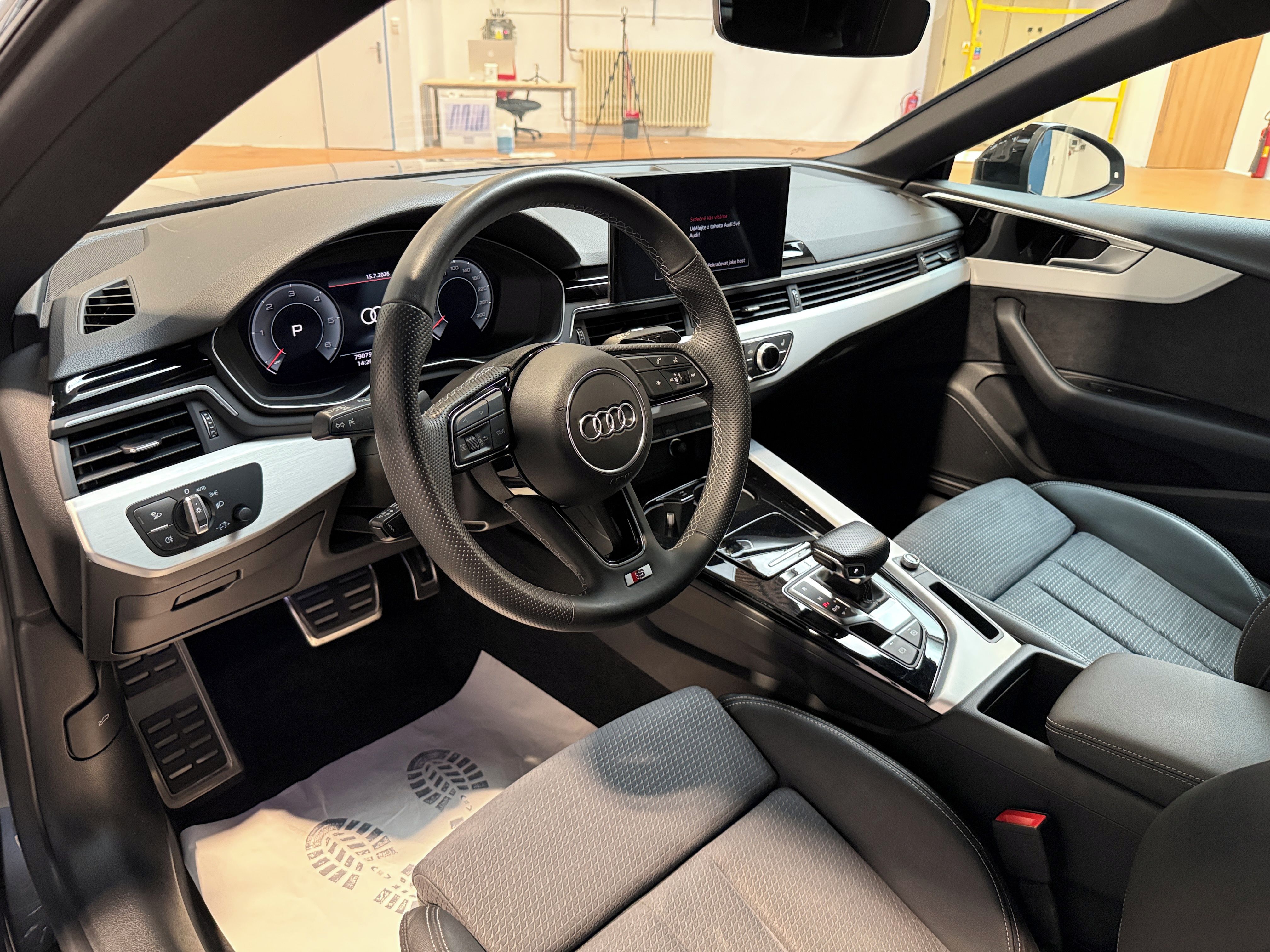 Audi A5, 2.0 40 TDI S tronic S line Spo - fotka 5