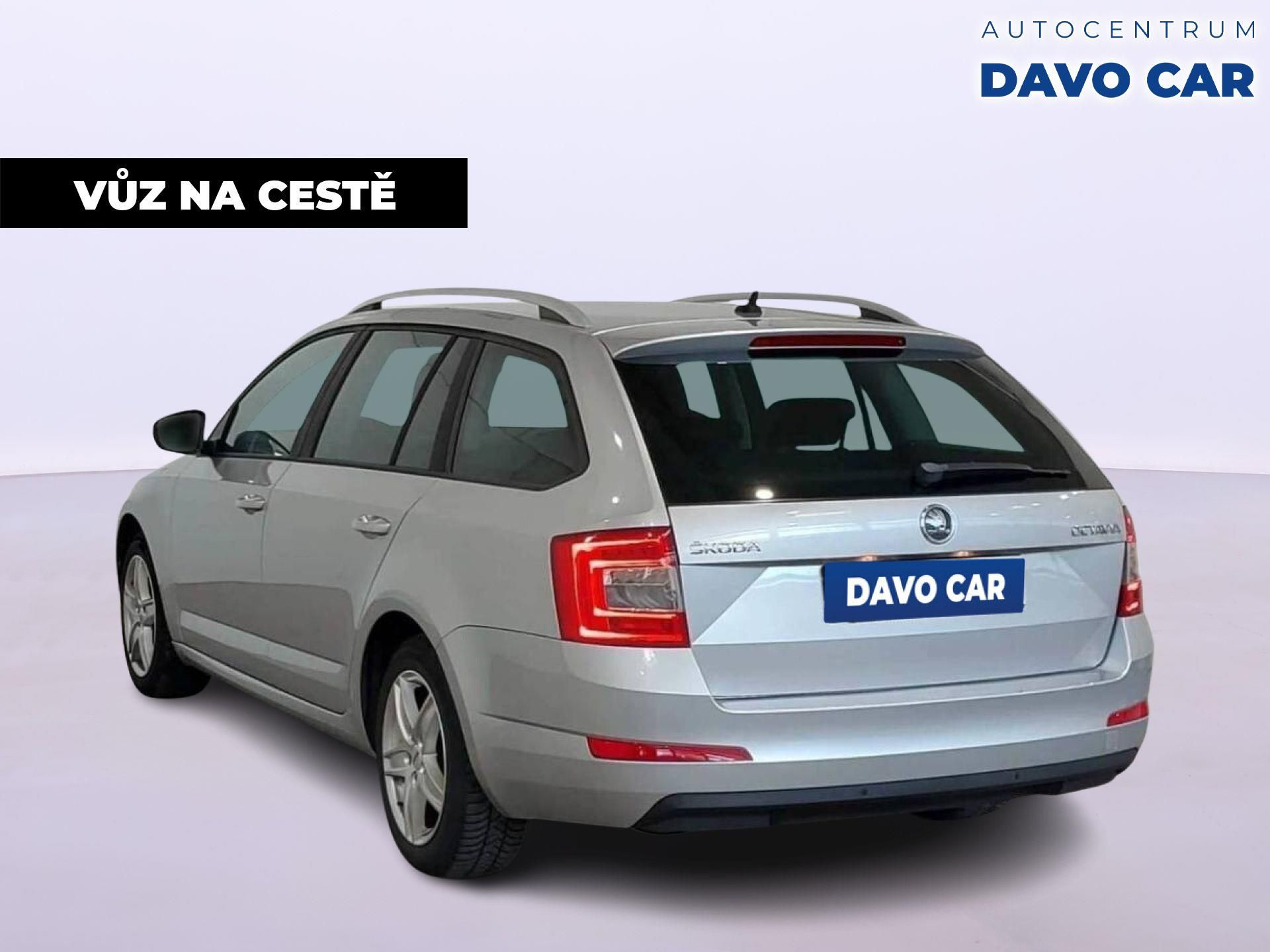Škoda Octavia, 1,4 TSI 103kW Elegance Serv.kn - fotka 3