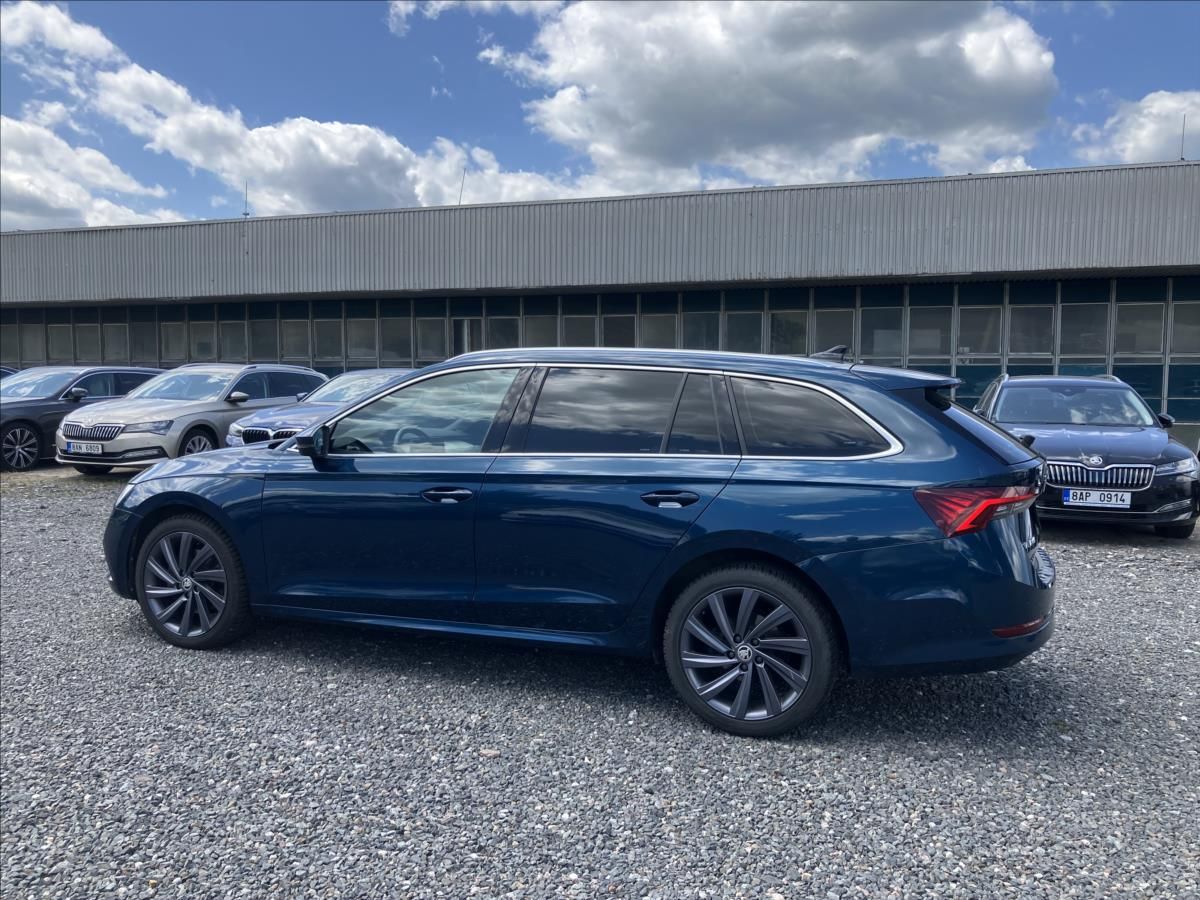 Škoda Octavia, 2,0 TDI 110kW DSG Style 4x4 - fotka 4