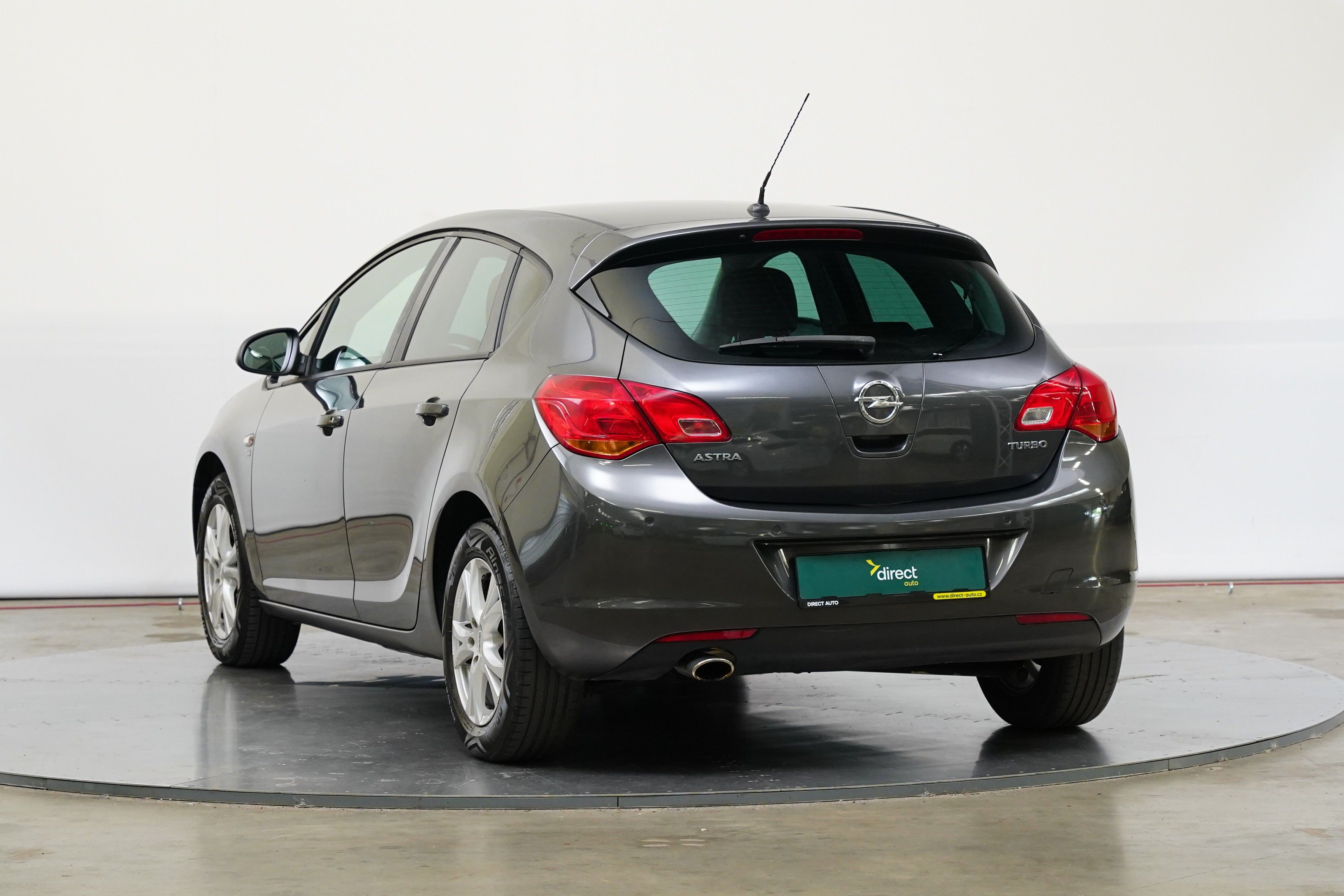 Opel Astra, 1.4 Turbo 103 kW Jahre - fotka 6