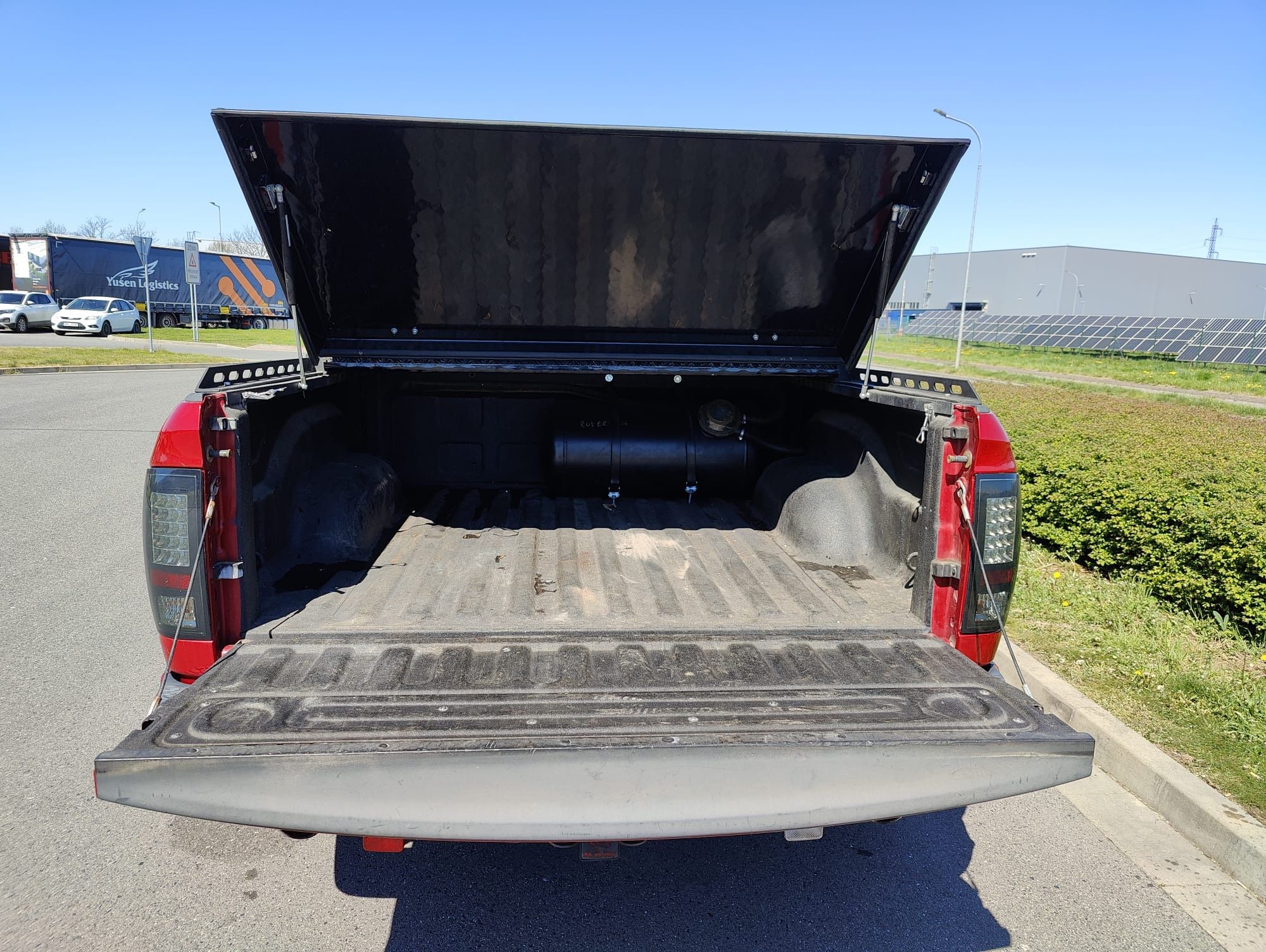 Dodge Ram 1500, 5,7L HEMI 295 kW LPG - fotka 3
