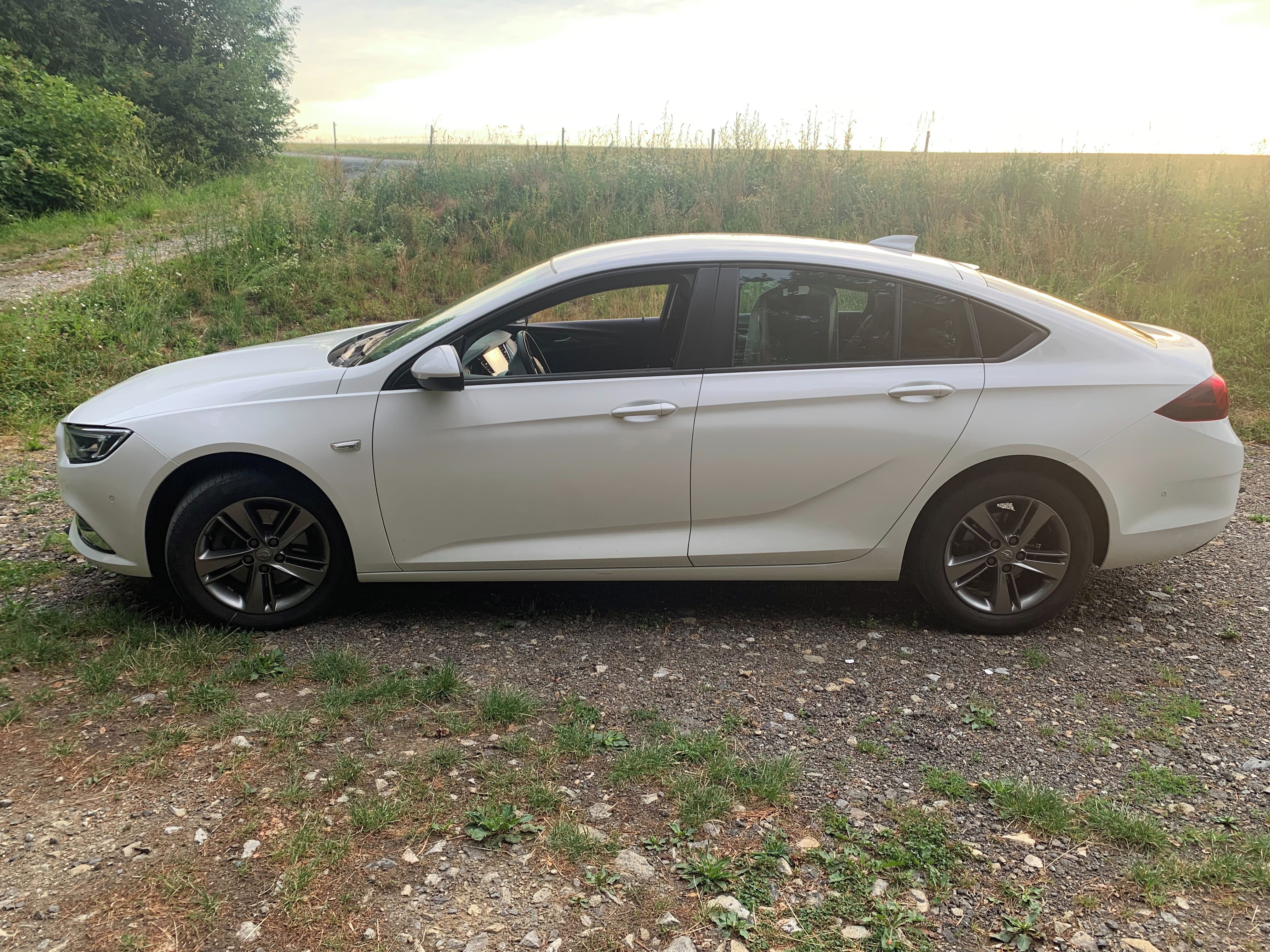 Opel Insignia, STK do 5/28, zimní pneu - fotka 5