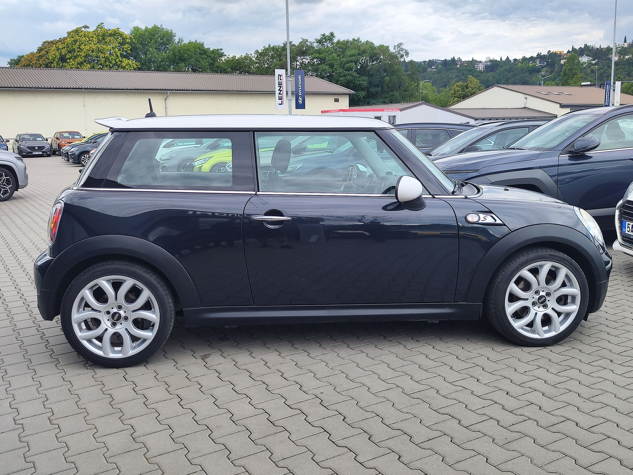 Mini Cooper S, 1.6/141kW John Cooper Works - fotka 4