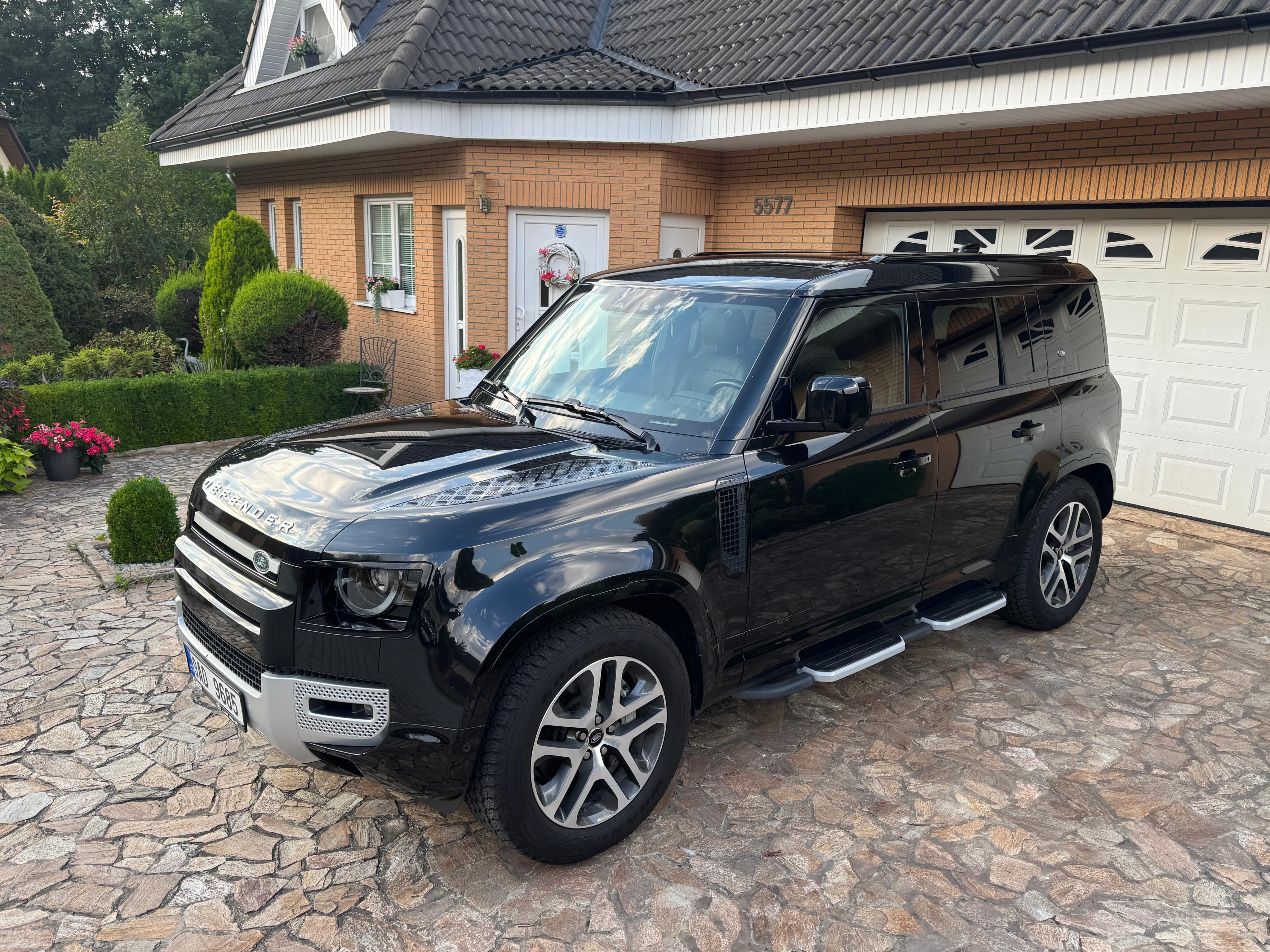 Land Rover Defender, 110 P400 XS EDITION*ČR*DPH - fotka 2