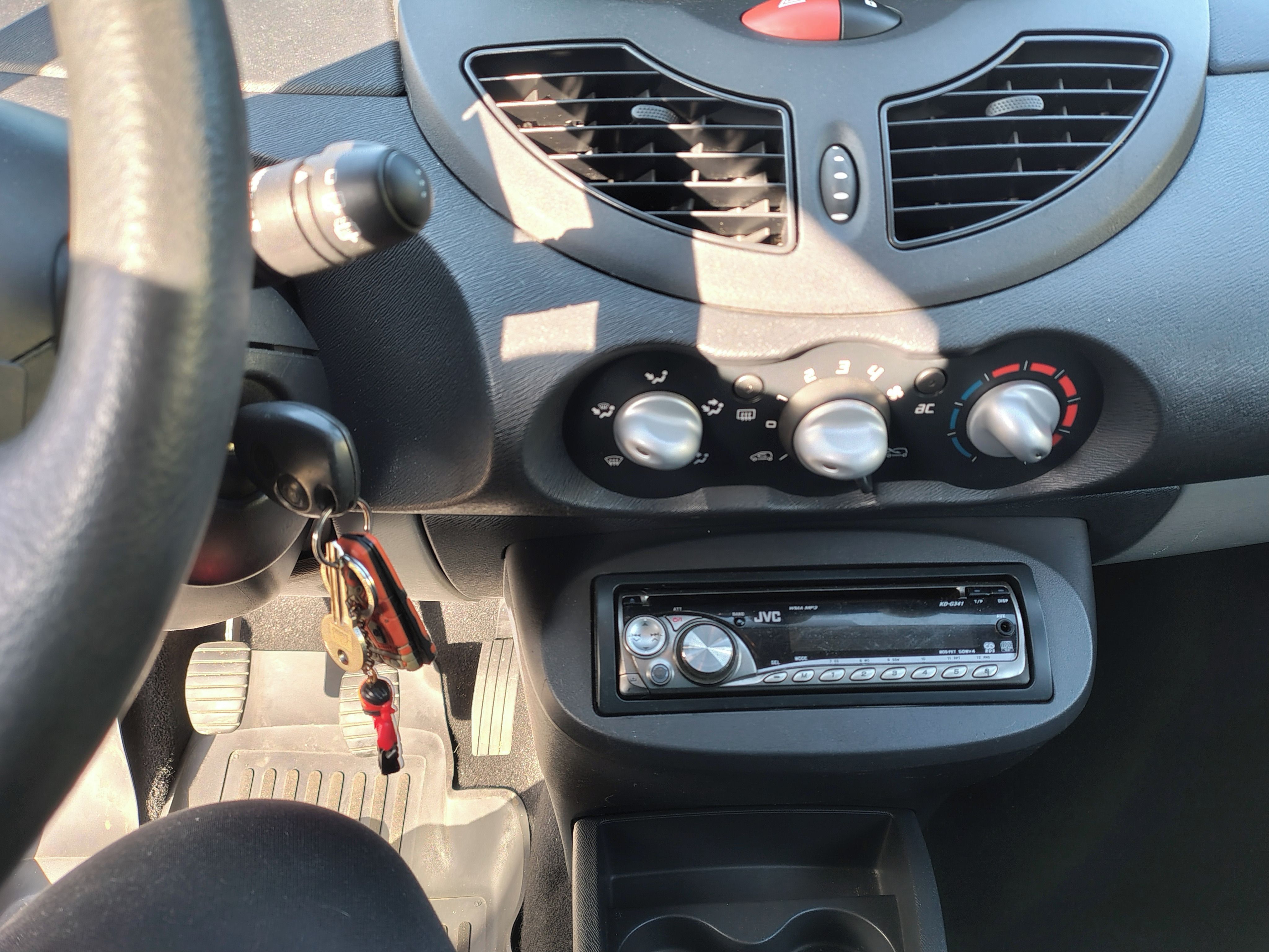 Renault Twingo, 1,2 B - fotka 2