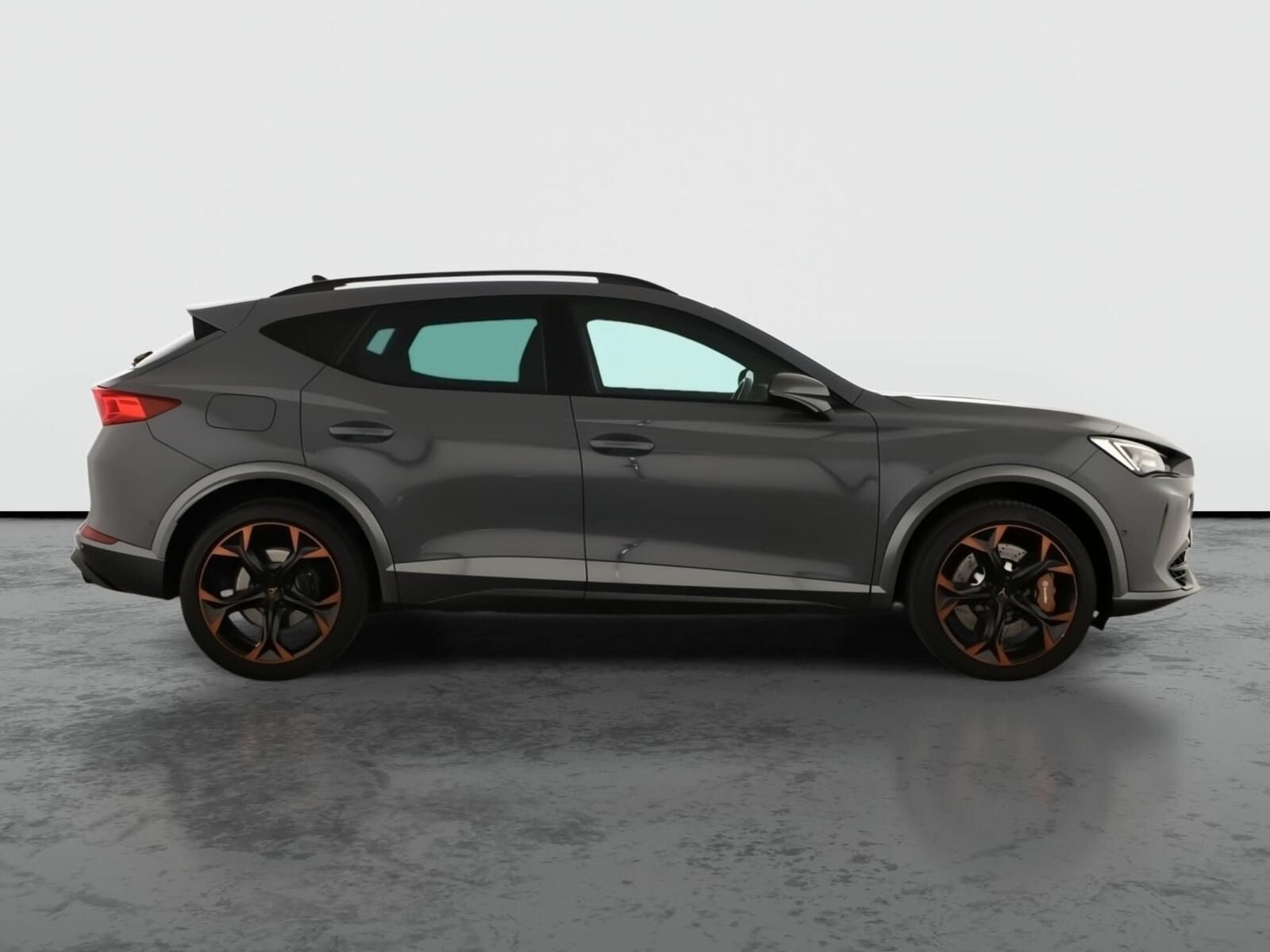 Cupra Formentor, 2.0 TSI VZ 4Drive, 4X4 - fotka 6