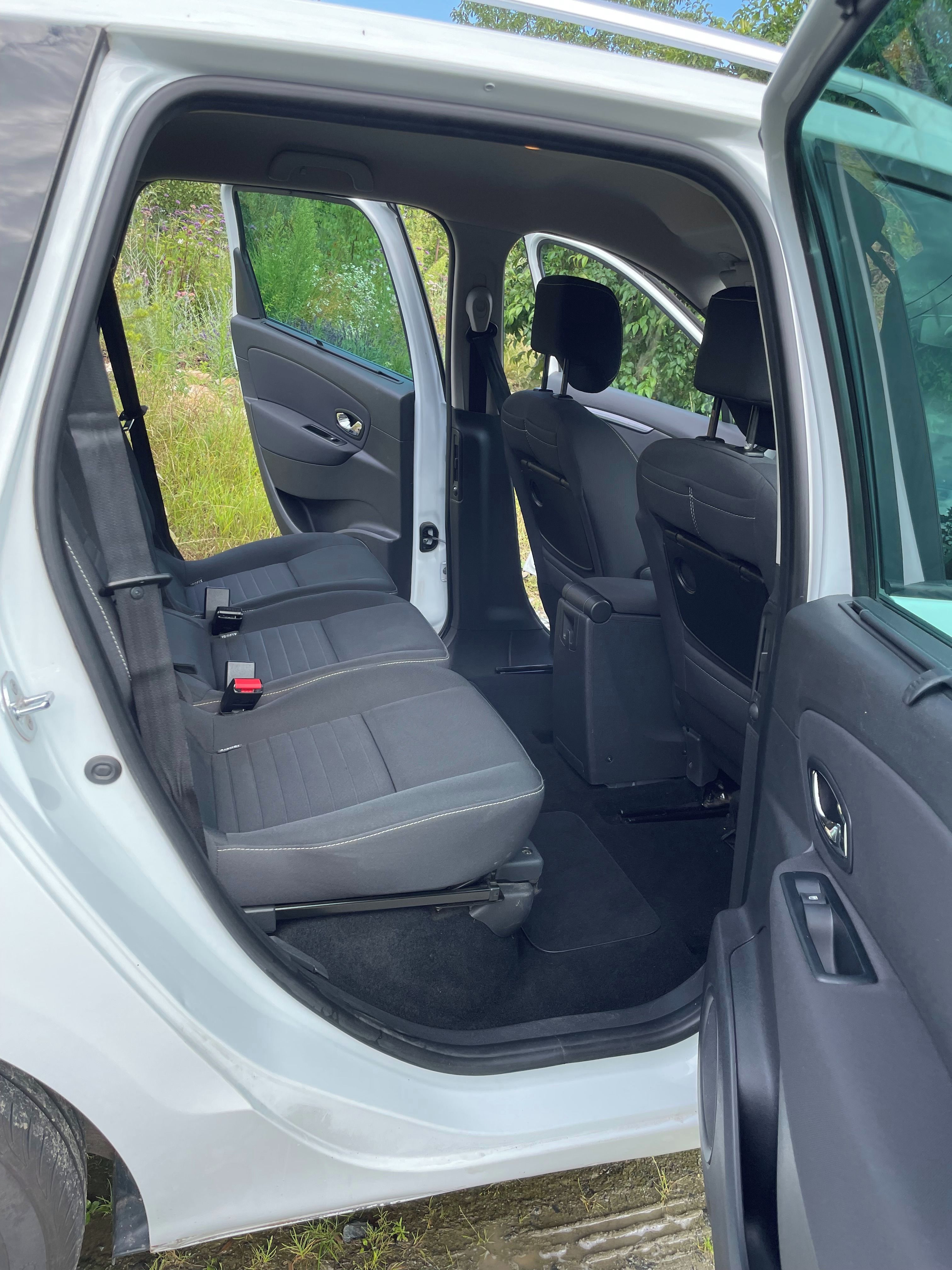 Renault Grand Scénic, Renault grand Scénic 1.6 DCI - fotka 6