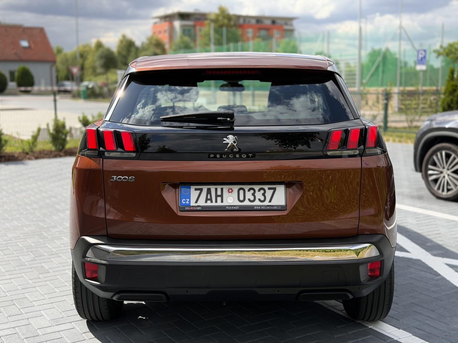 Peugeot 3008, 1.6 PureTech 133 kW - fotka 4