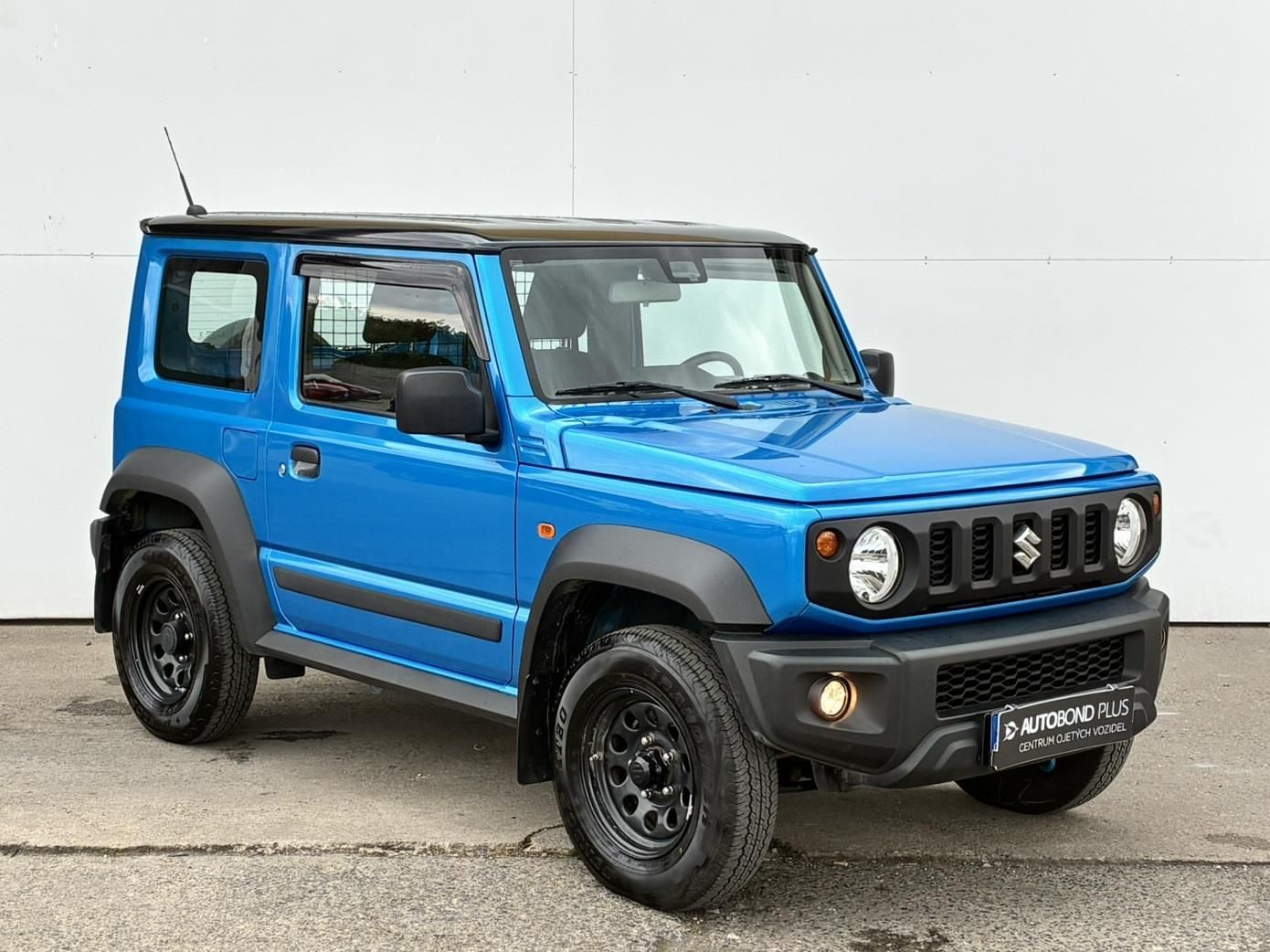 Suzuki Jimny, 1.5 VVT 75kW Allgrip Premium T - fotka 6