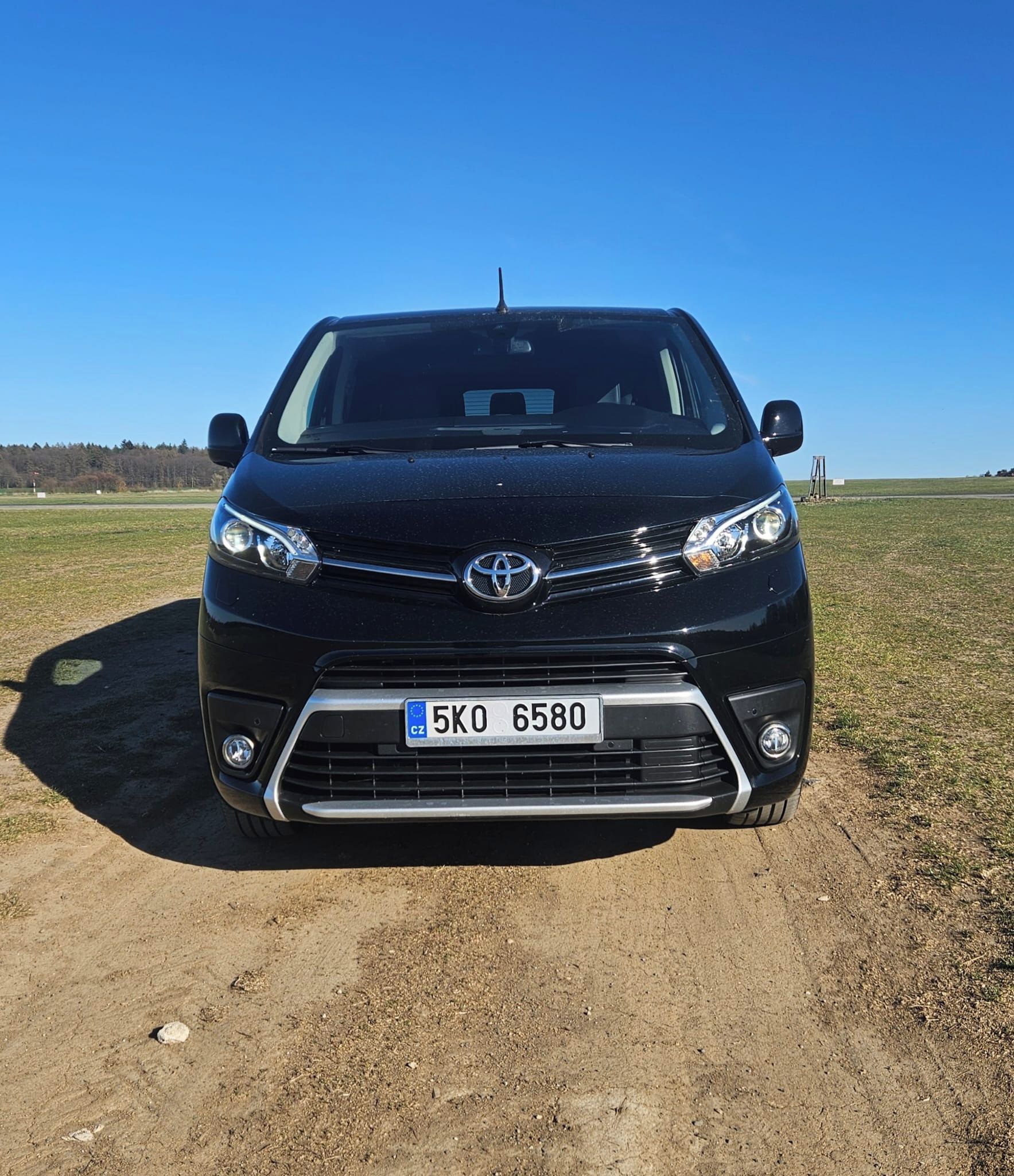 Toyota Proace, výbava VIP, záruka do 5/2027 - fotka 2