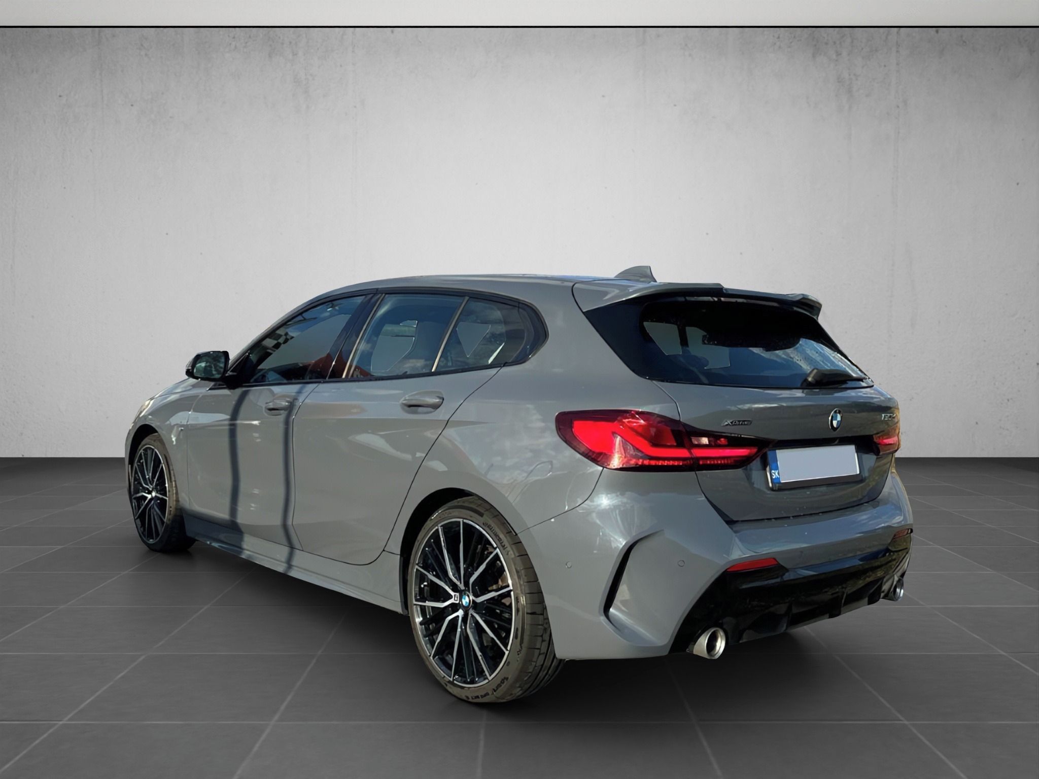 BMW Řada 1, 120d xDrive A/T HeadUp Display - fotka 2