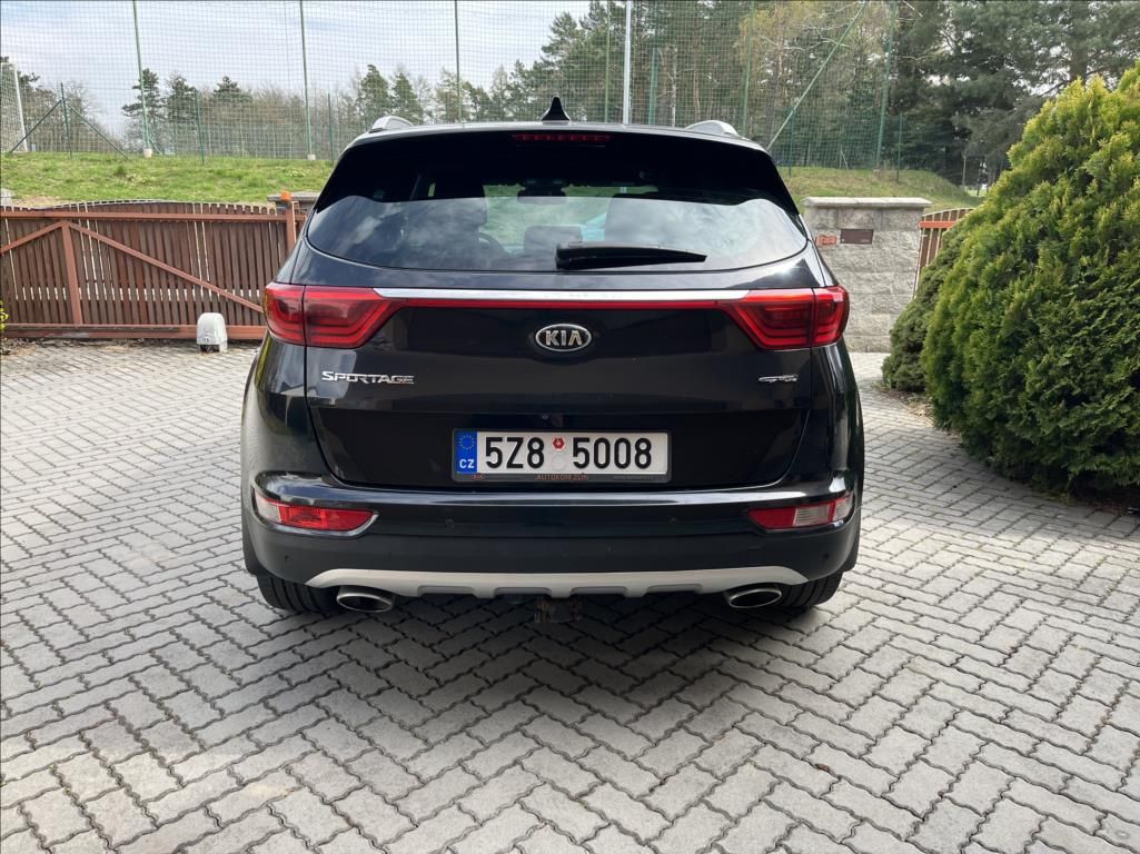 Kia Sportage, 2,0 CRDI GT LINE - fotka 6