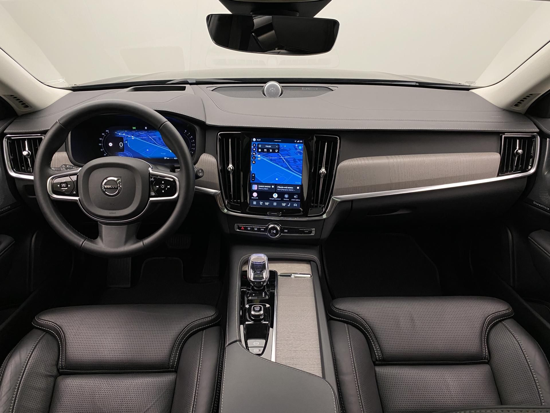 Volvo V90, CC B5 AWD ULTIMATE AUT - fotka 2