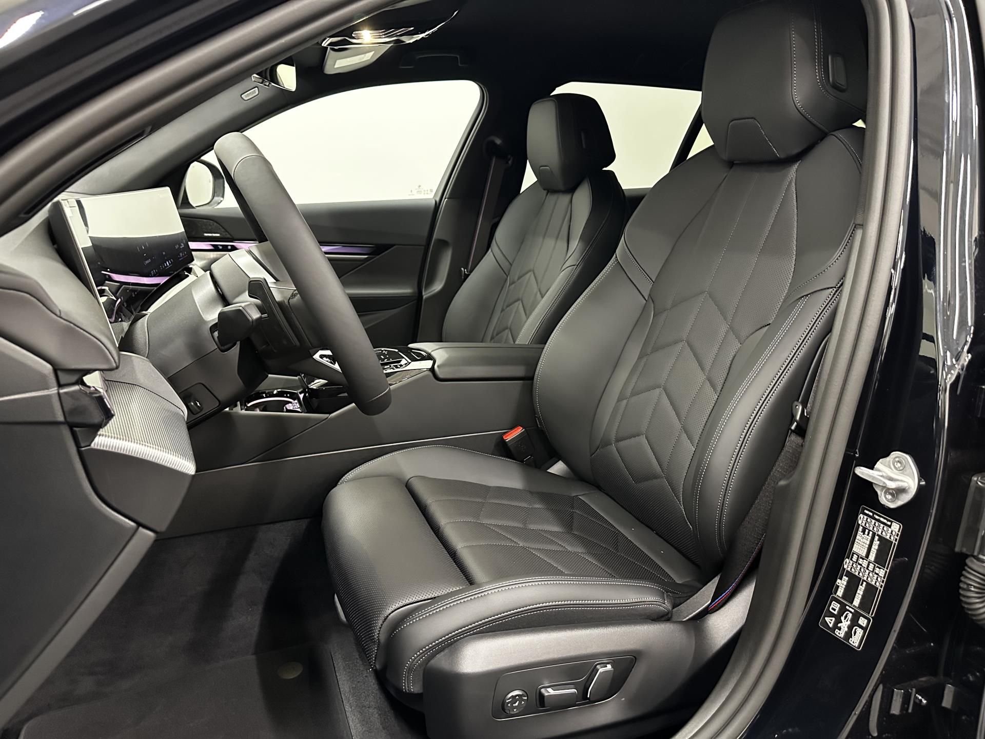BMW Řada 5, 540d xDrive Touring - fotka 6