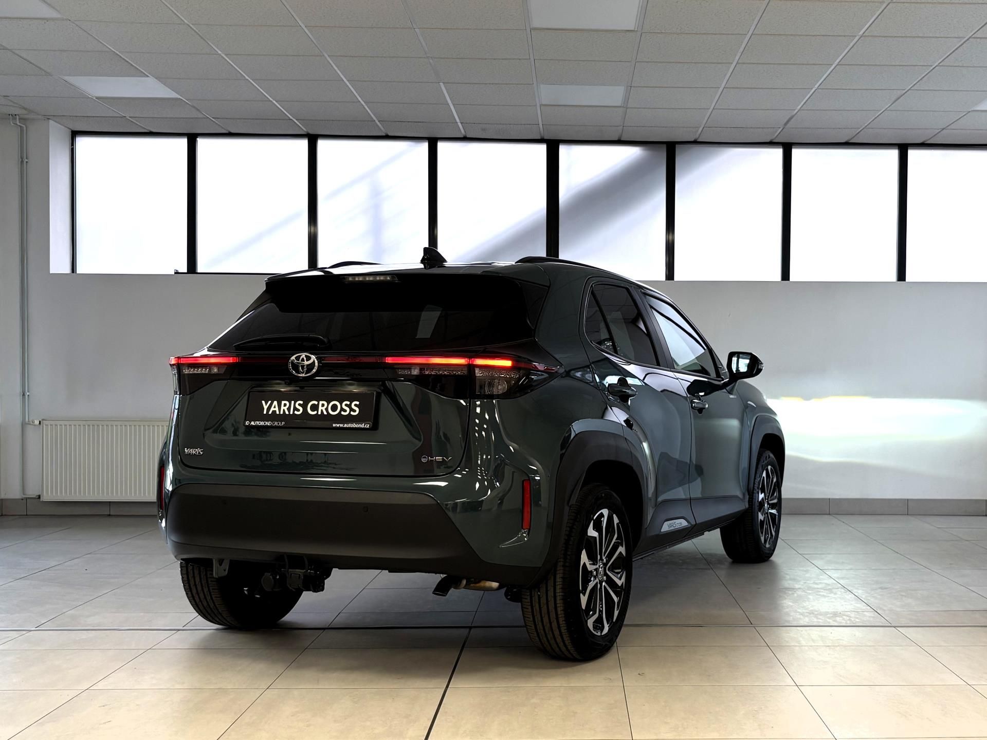Toyota Yaris Cross, 1.5L(4x2), e-CVT, Style - fotka 4