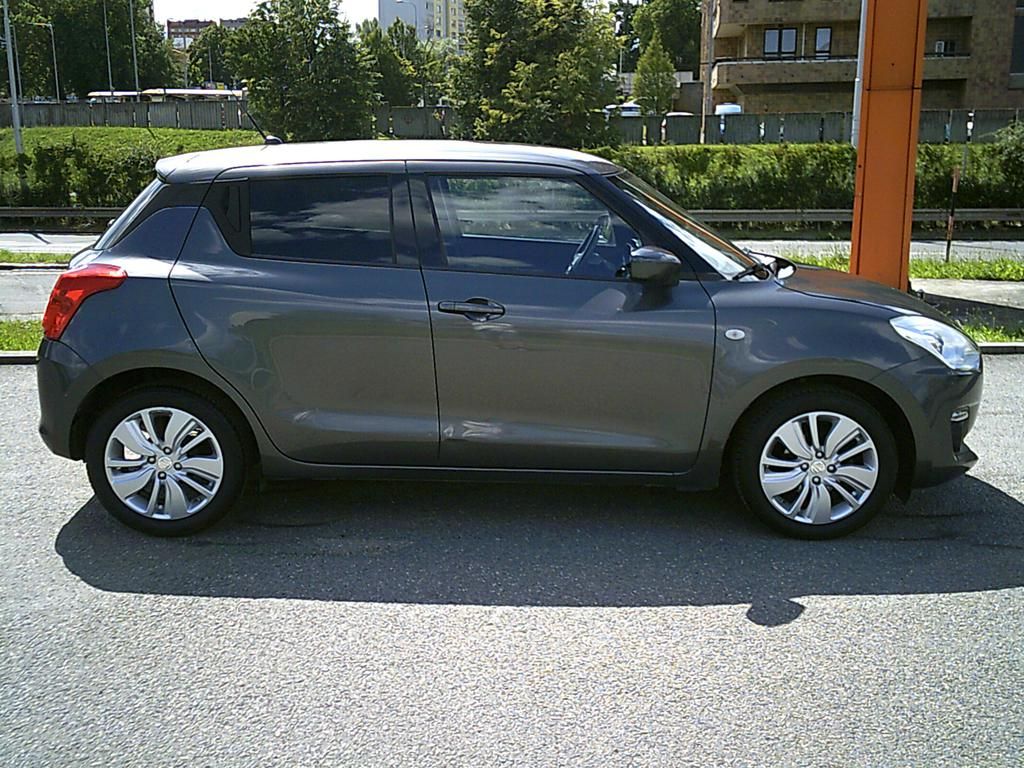 Suzuki Swift, 1.2i KOUPENO ČR,1.MAJITEL - fotka 5