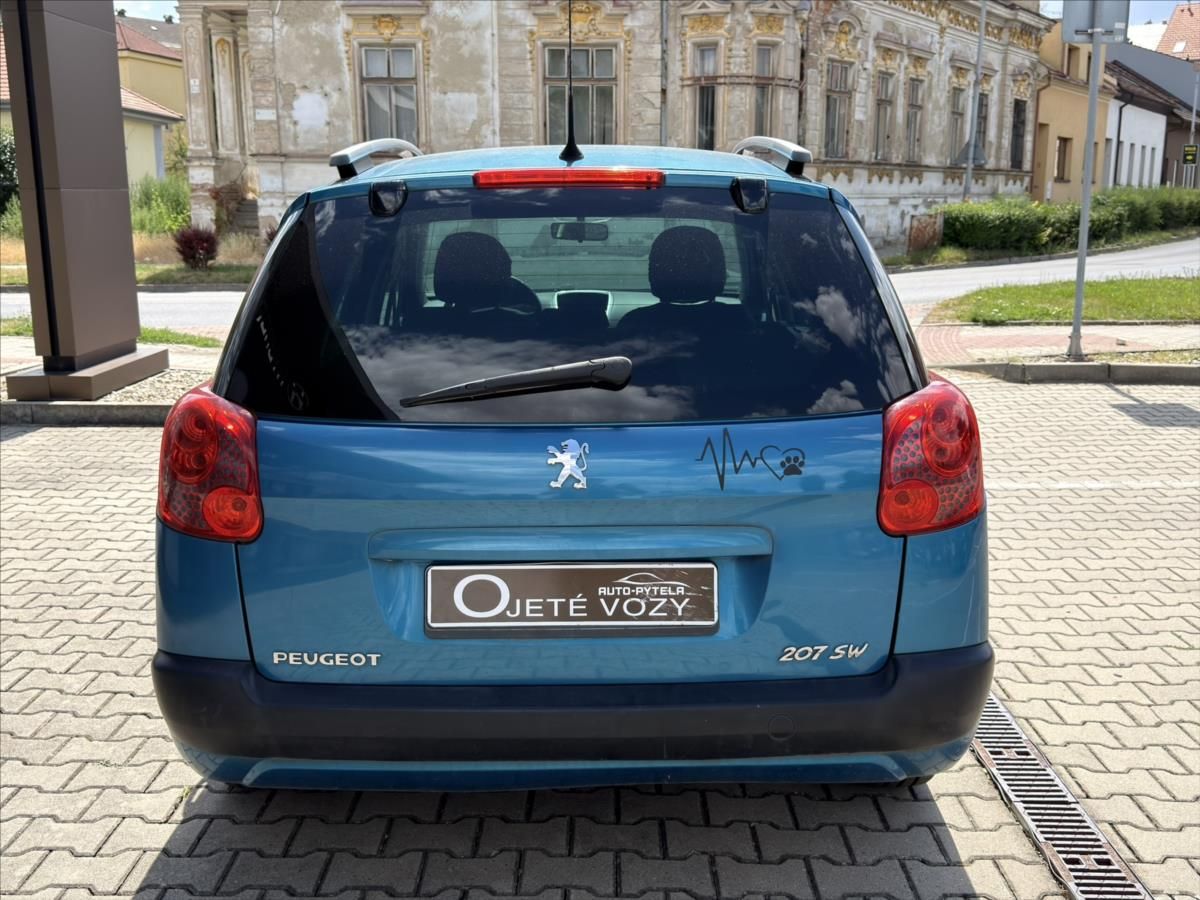 Peugeot 207, 1,6 i, MT  SW - fotka 6