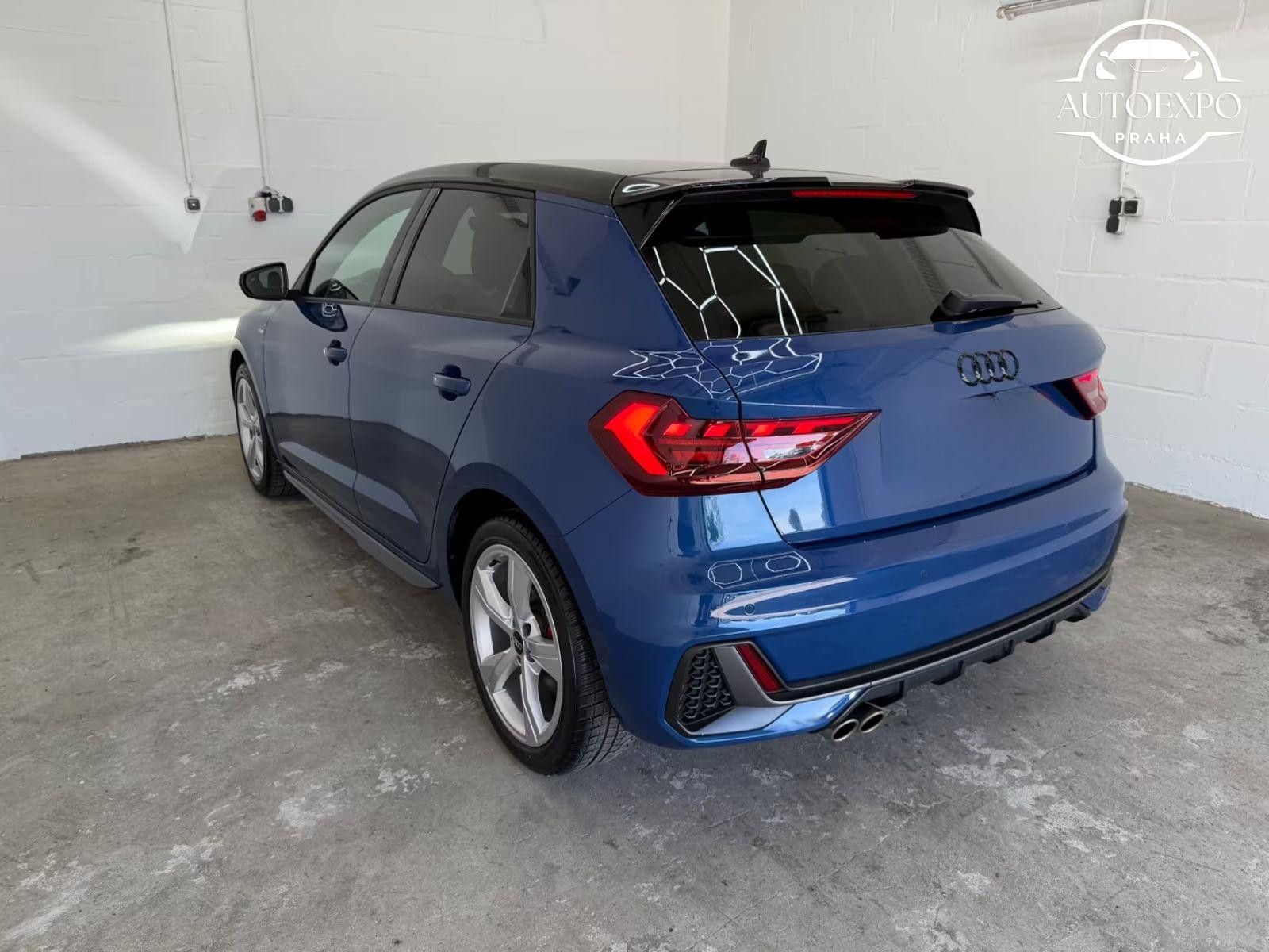 Audi A1, Sportback 40 TFSI S line Comp. - fotka 4