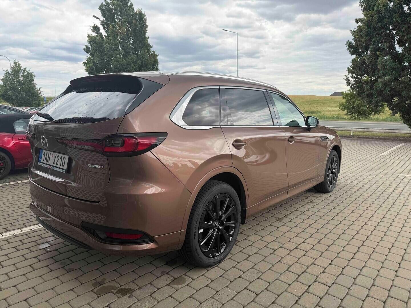 Mazda CX-80, Homura Plus TLOP 3,3l e-Skyact - fotka 6