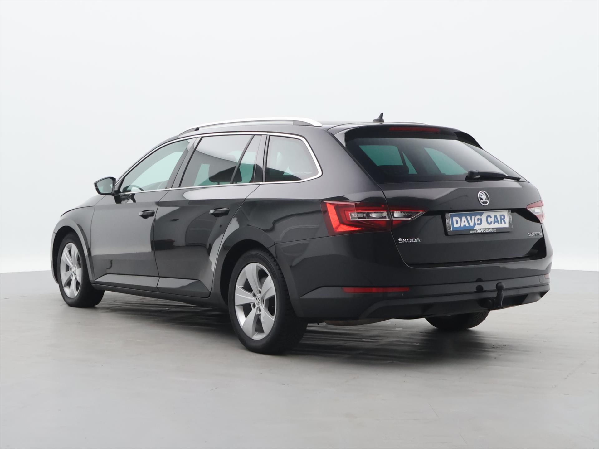 Škoda Superb, 2,0 TDI 140kW Style DSG - fotka 5