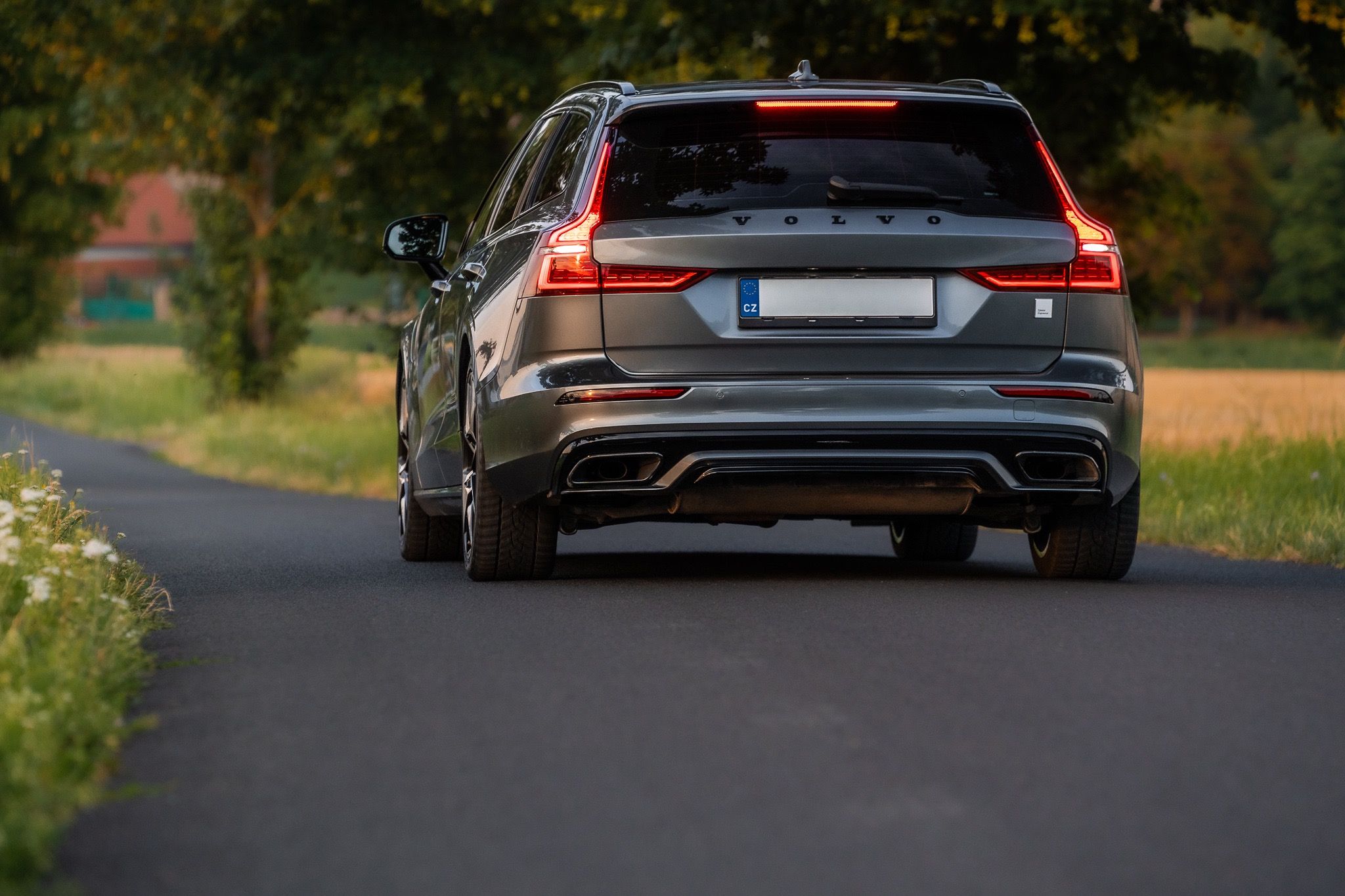 Volvo V60, T8 POLESTAR - fotka 6