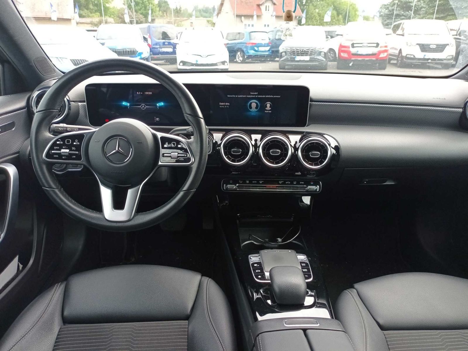 Mercedes-Benz Třídy A, 180 d, Progressive, Automat - fotka 3