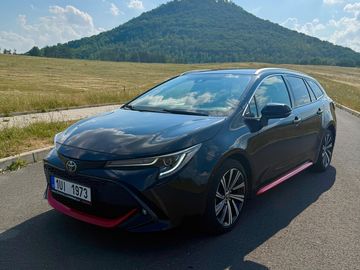 Toyota Corolla TS 1.8 Hybrid