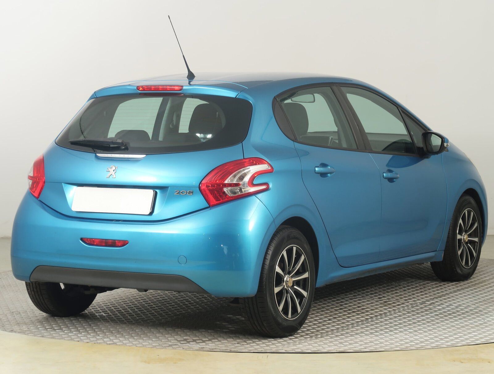Peugeot 208, 1.4 HDI, po STK, CZ doklady - fotka 5