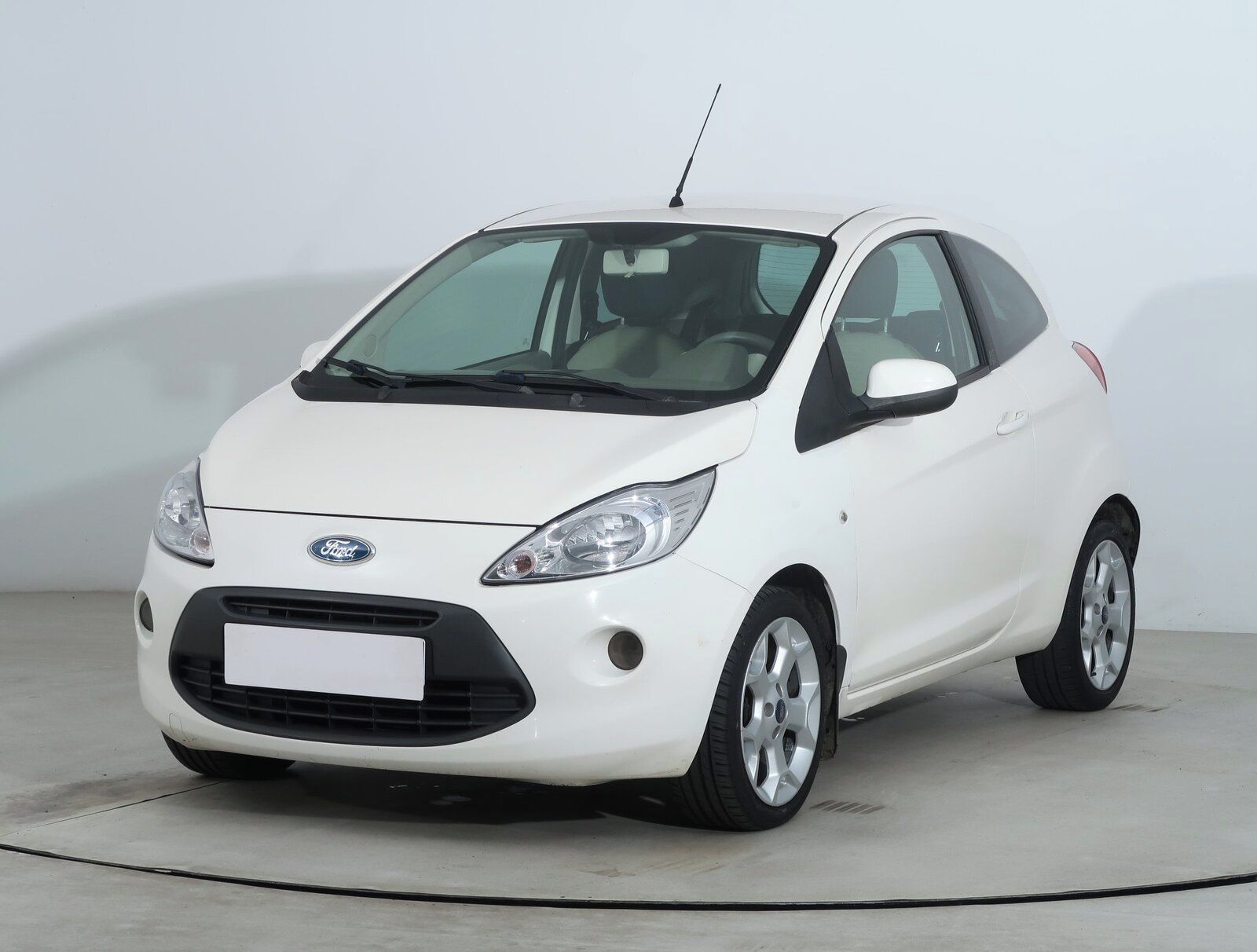 Ford Ka, 1.3 i, po STK - fotka 2