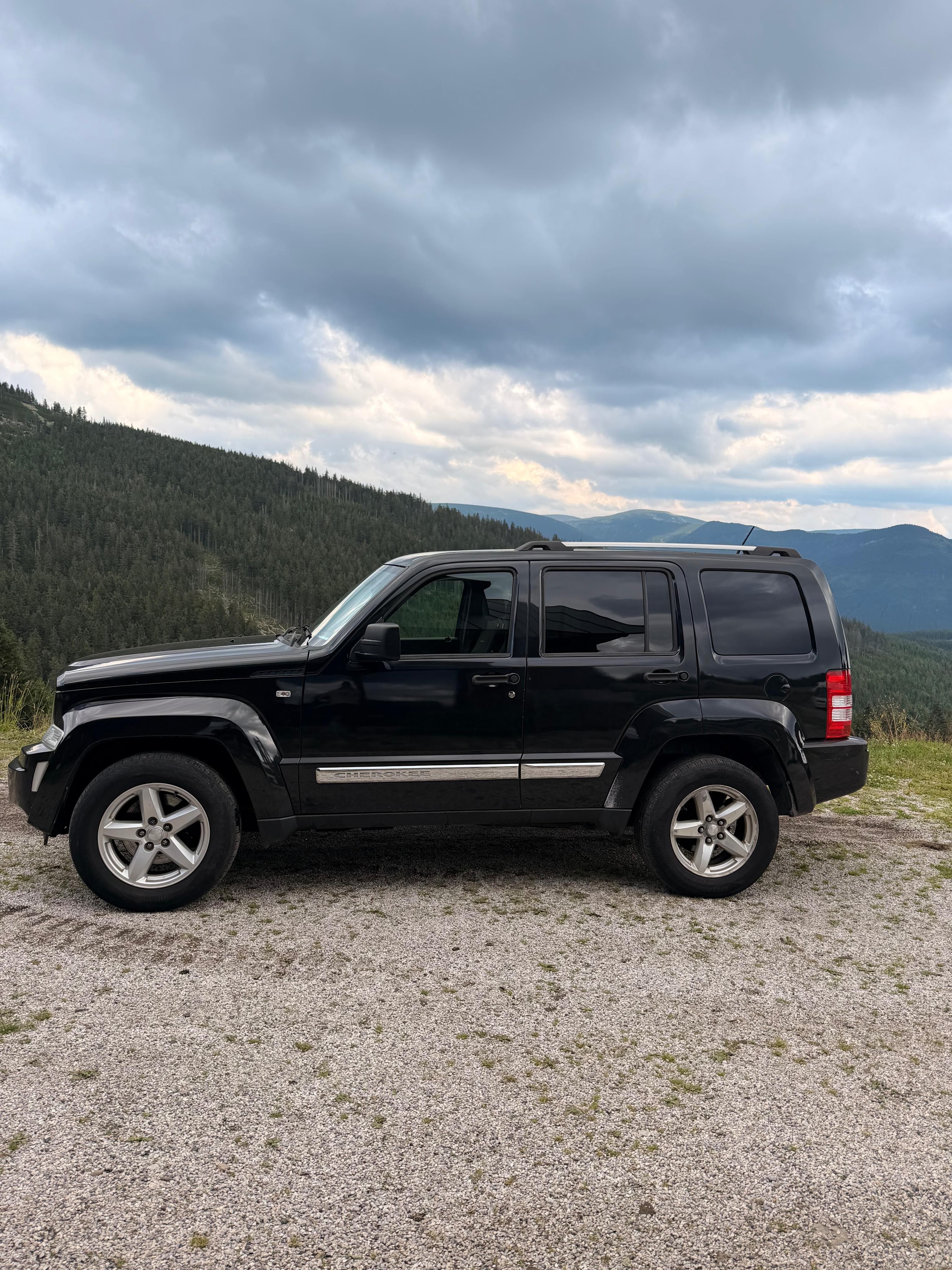 Jeep Cherokee, Jeen Cherokee 4x4, odpočtové - fotka 5