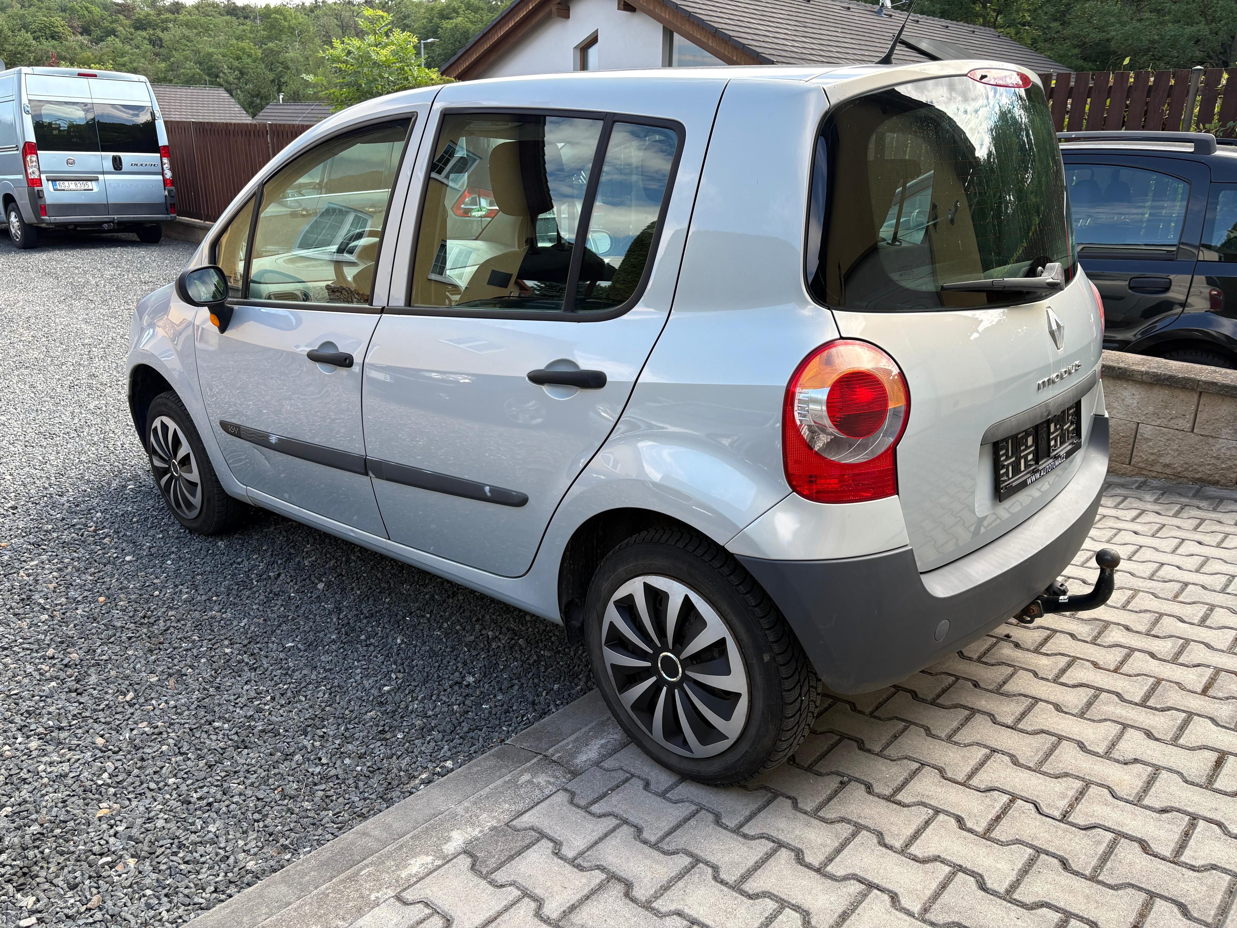 Renault Modus, 1.2i, 55 kw, velmi zachovalý - fotka 6