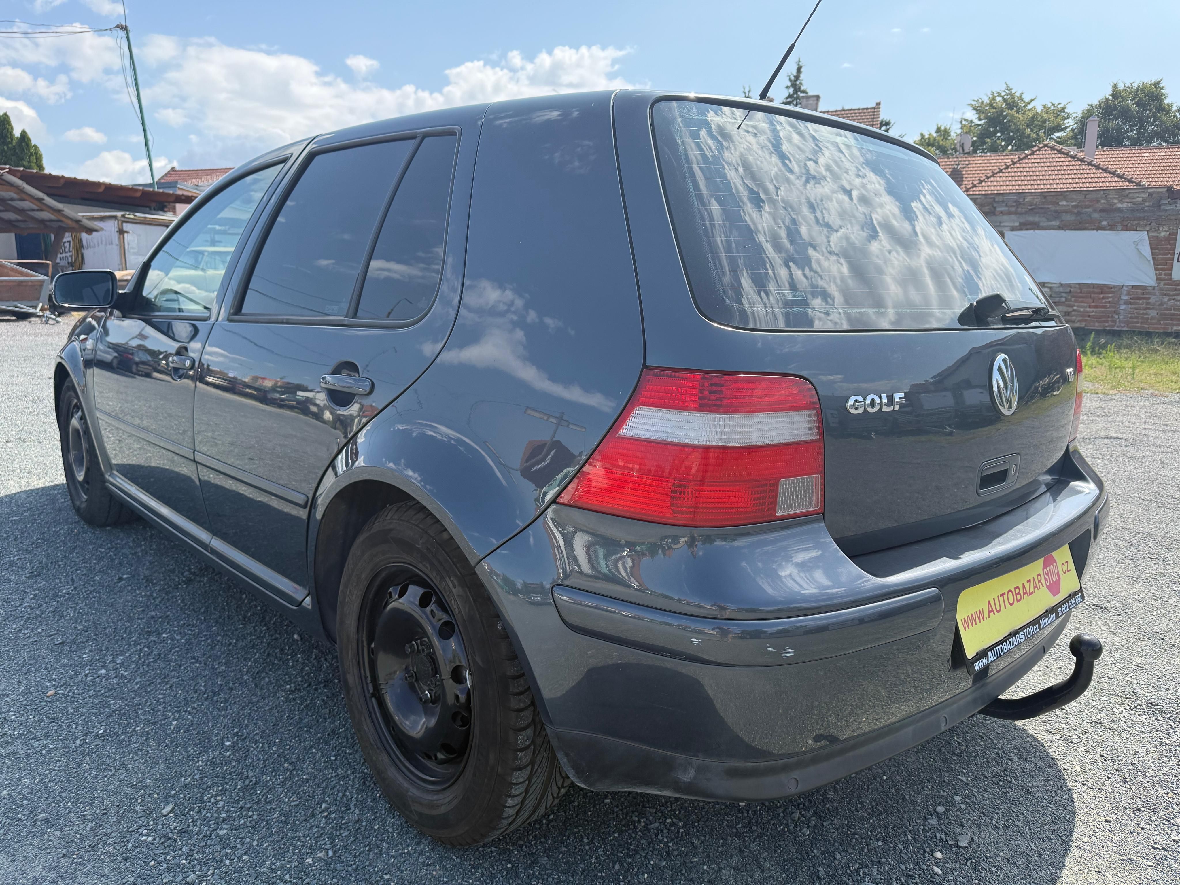 Volkswagen Golf, 1.6i 16V - fotka 4