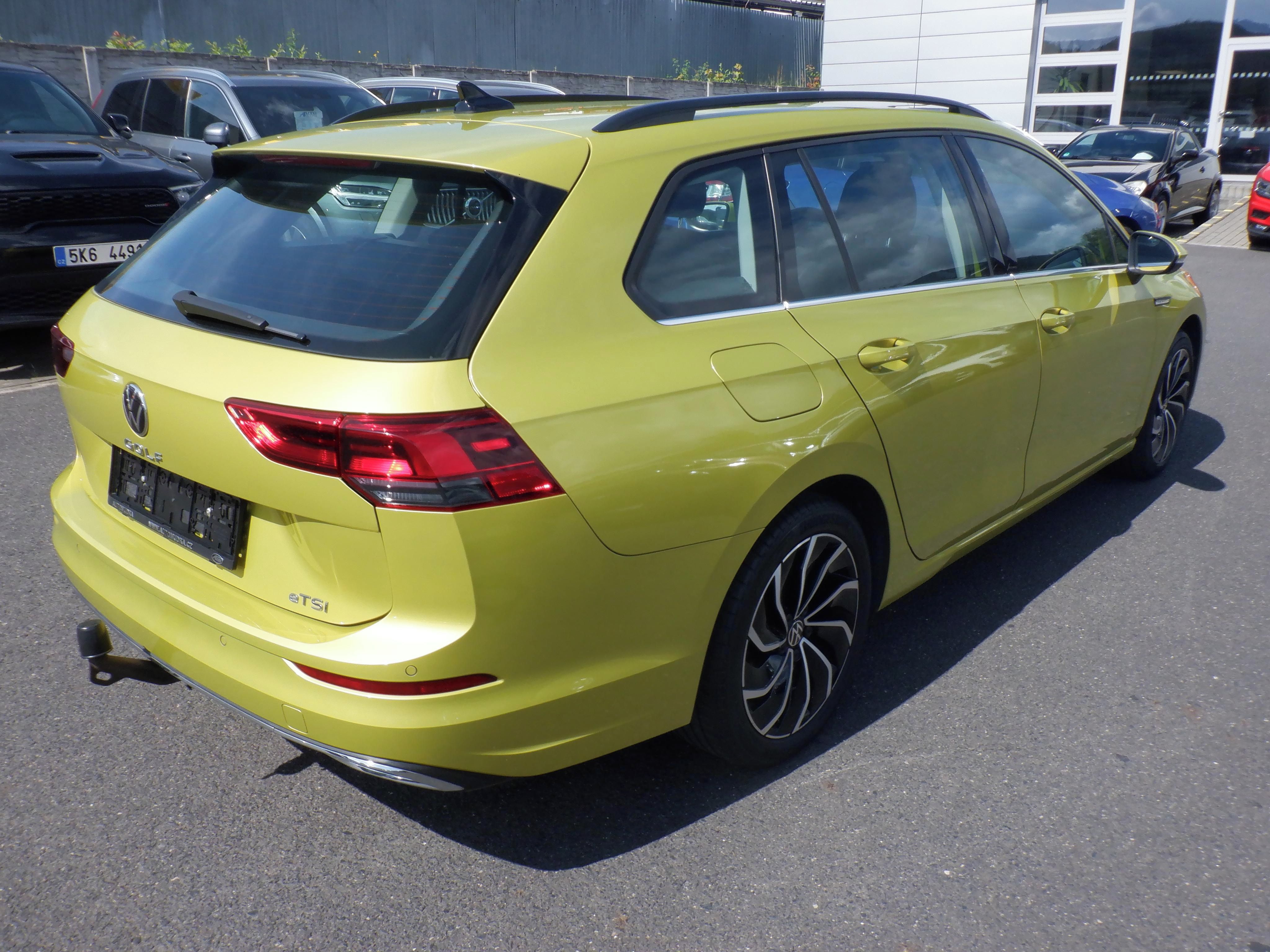 Volkswagen Golf, 1.5 eTSI Style 110kW - fotka 5