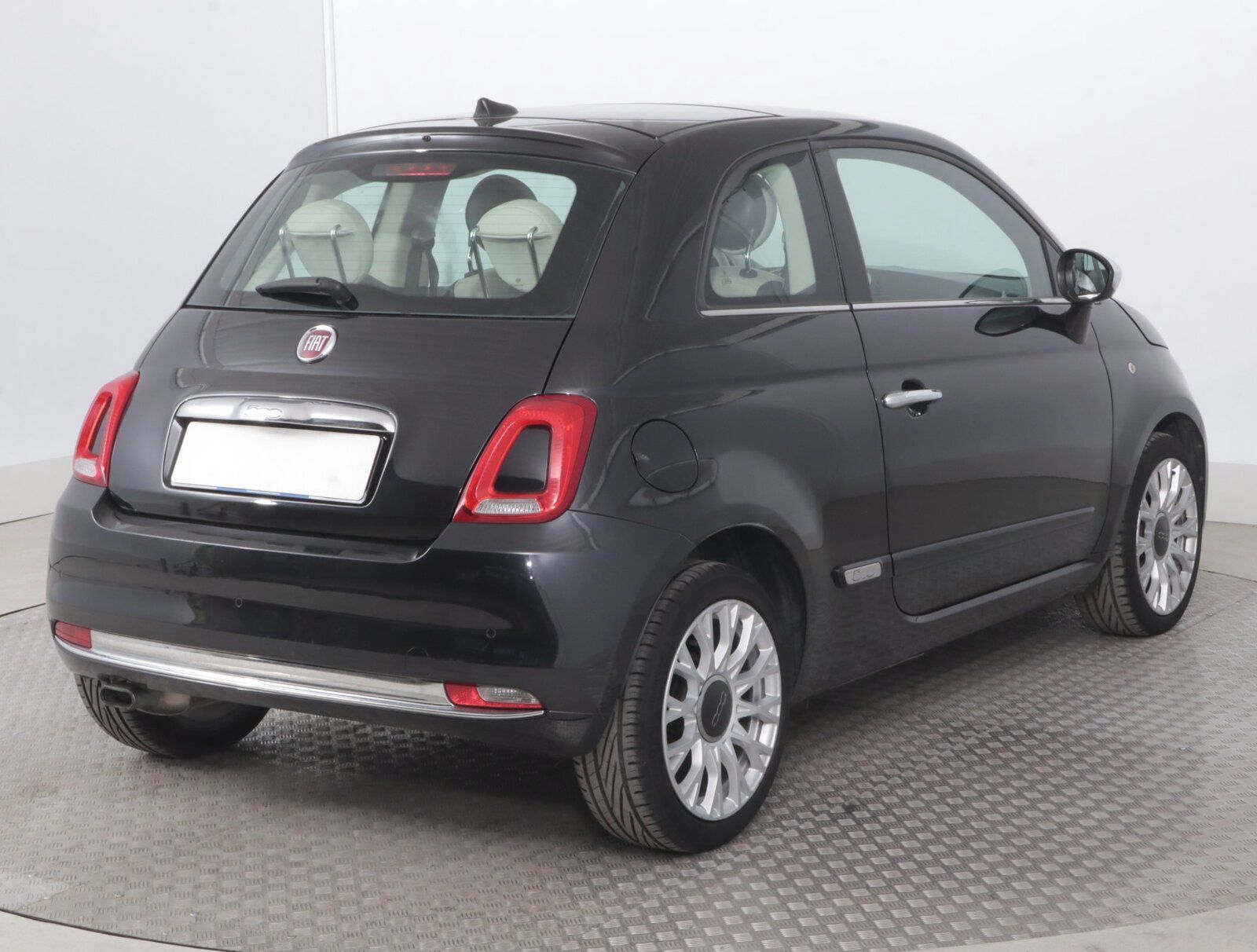 Fiat 500, 1.2, Navi, Automatická klima - fotka 5