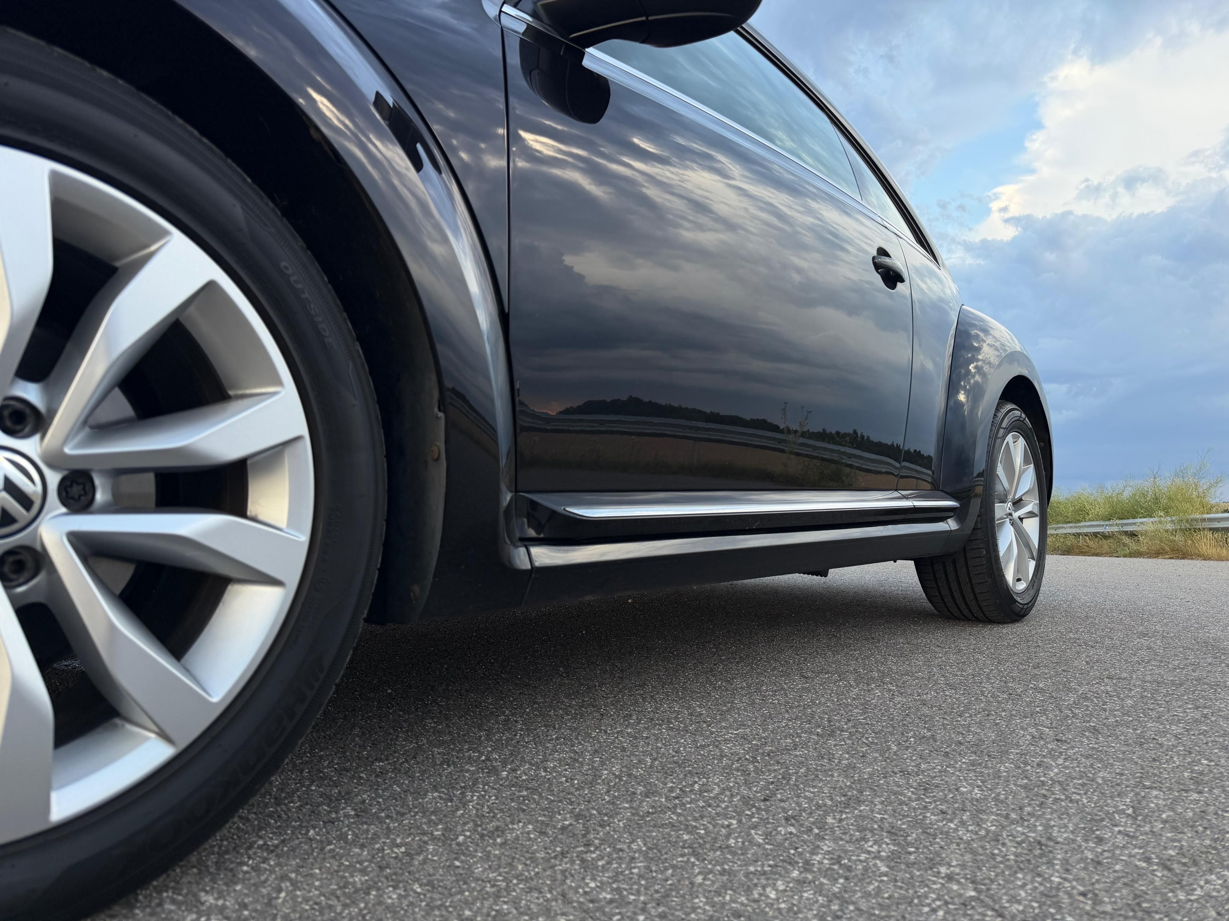 Volkswagen New Beetle, 1.2TSI 77kW 1.maj.,servisováno - fotka 6