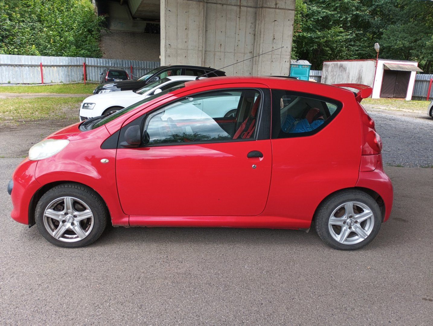 Peugeot 107, po STK - fotka 3