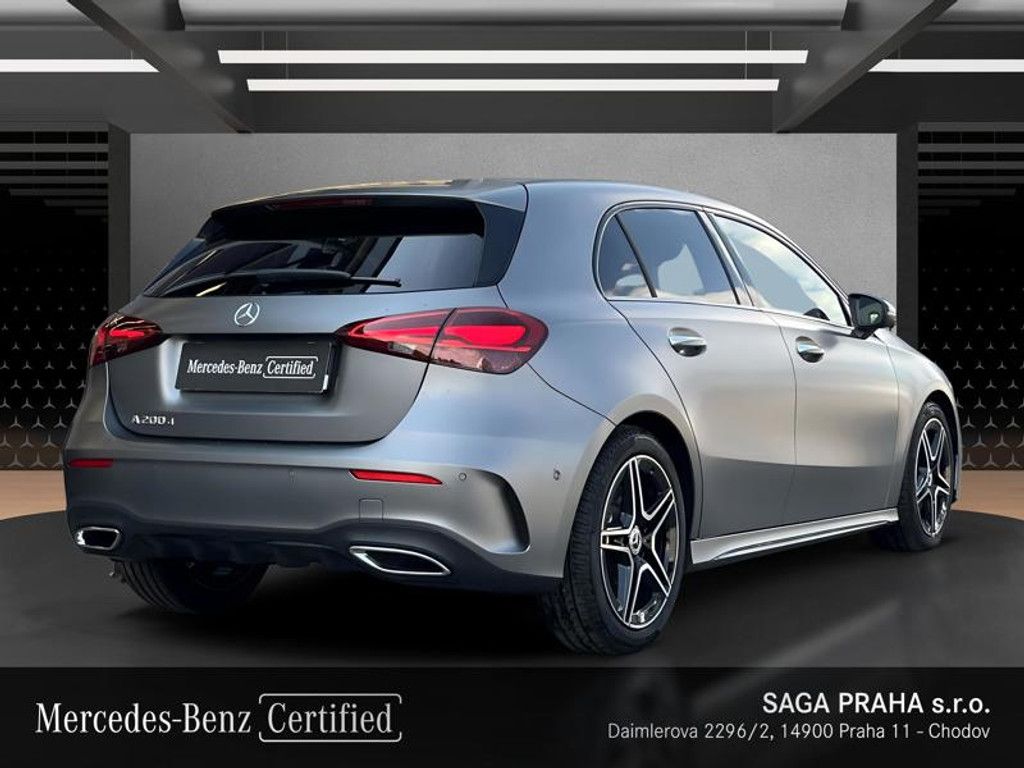 Mercedes-Benz Třídy A, A-Třída 200 d AMG Night - fotka 4