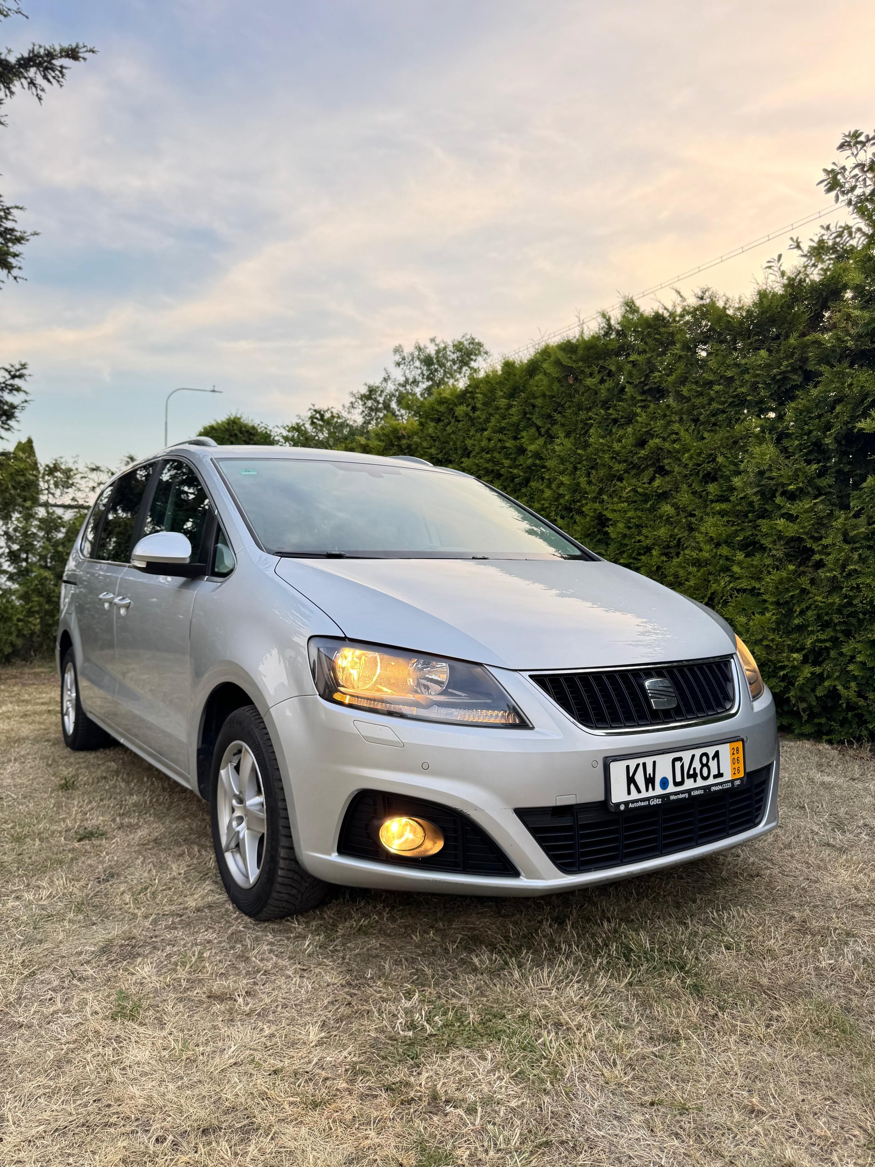 Seat Alhambra - fotka 2
