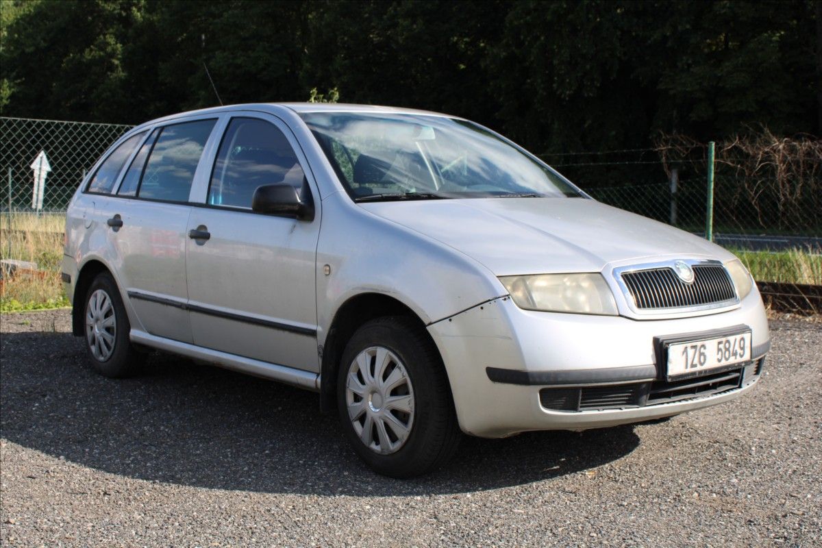 Škoda Fabia, 1,4 MPI - fotka 2