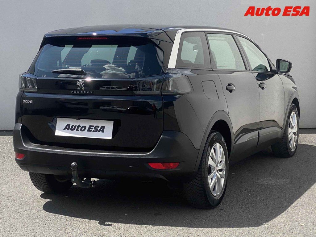 Peugeot 5008, 1.5 HDi,navi - fotka 4