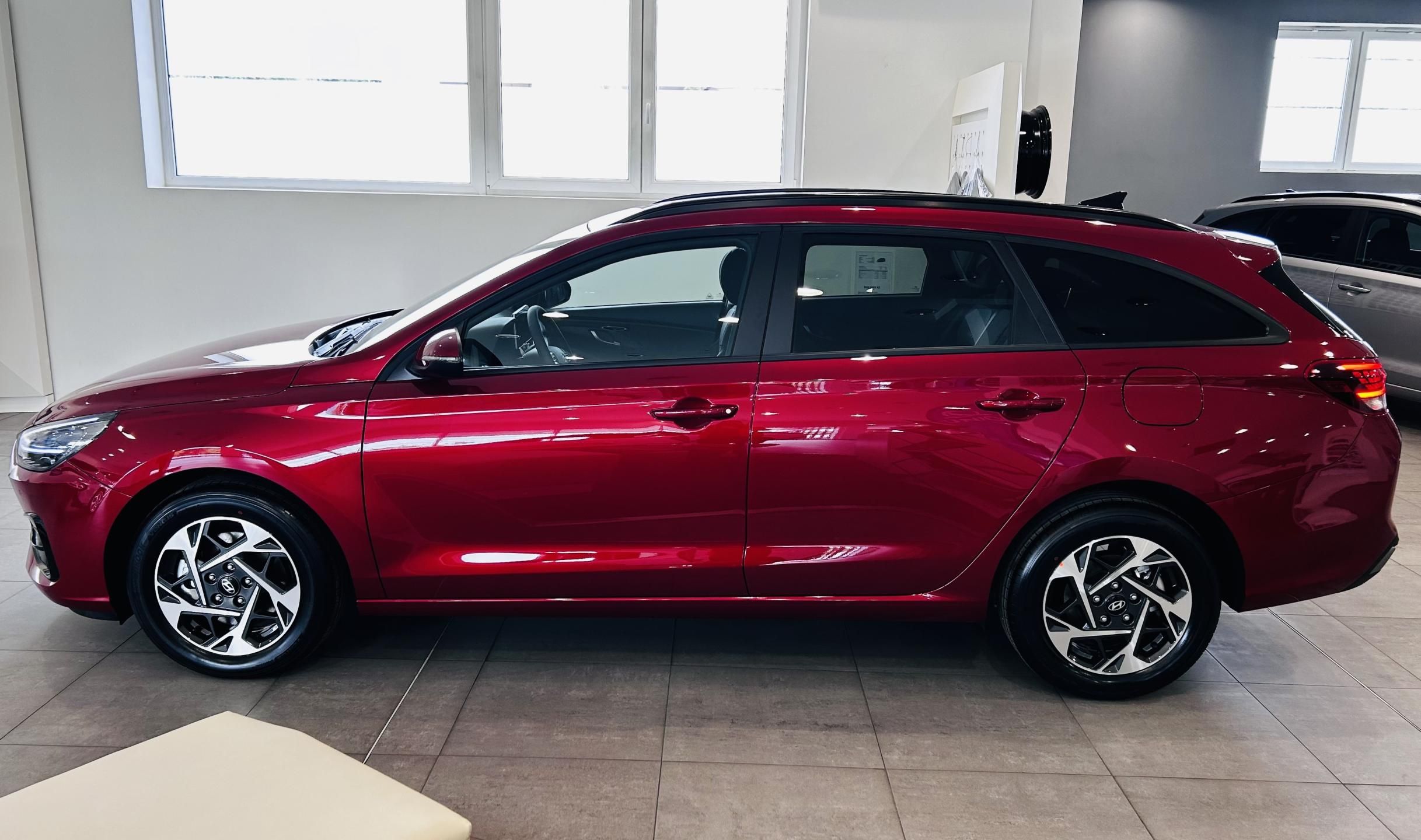 Hyundai i30, 1.0 T-GDI GO Czech! - fotka 4