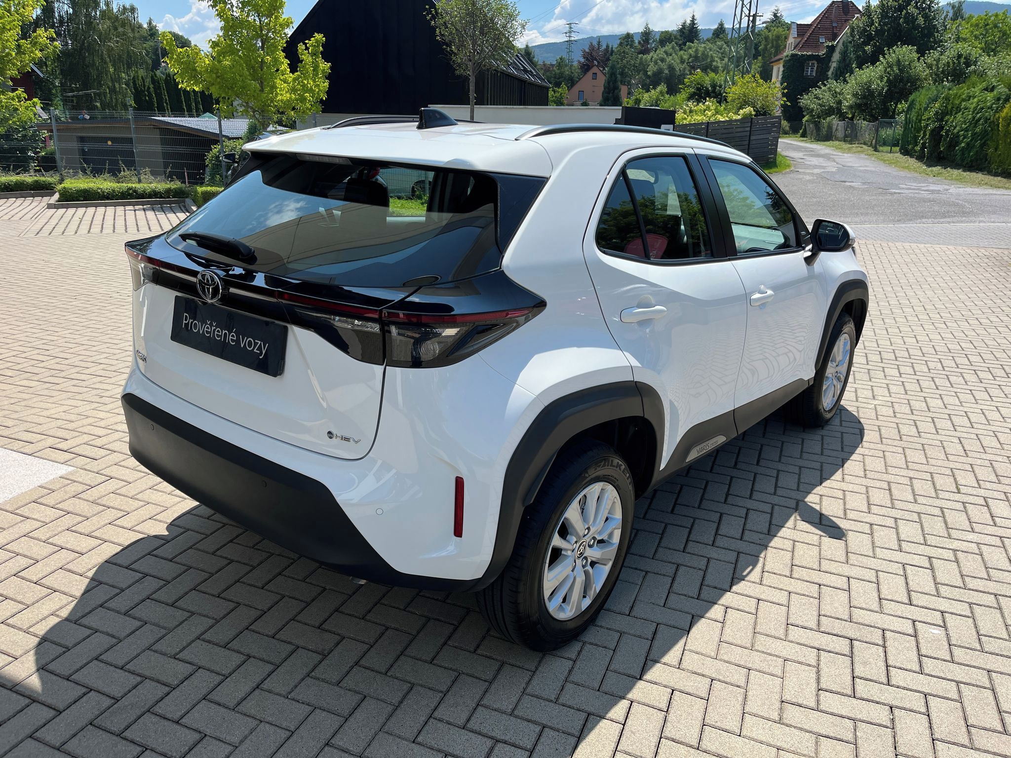 Toyota Yaris Cross, 1.5 Hybrid e-CVT Comfort - fotka 6