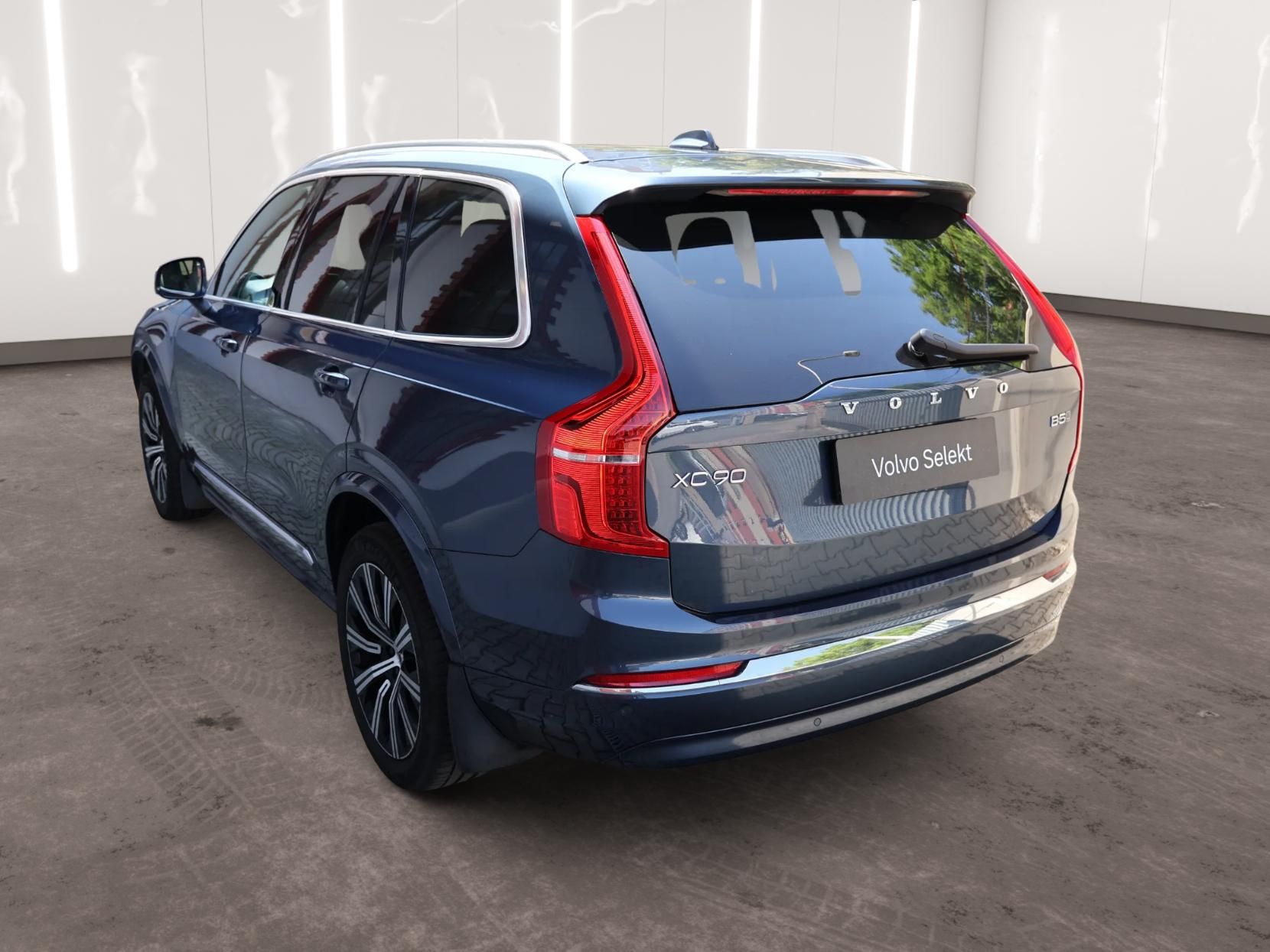 Volvo XC90, Ultimate, B5 AWD Mild hybrid - fotka 2