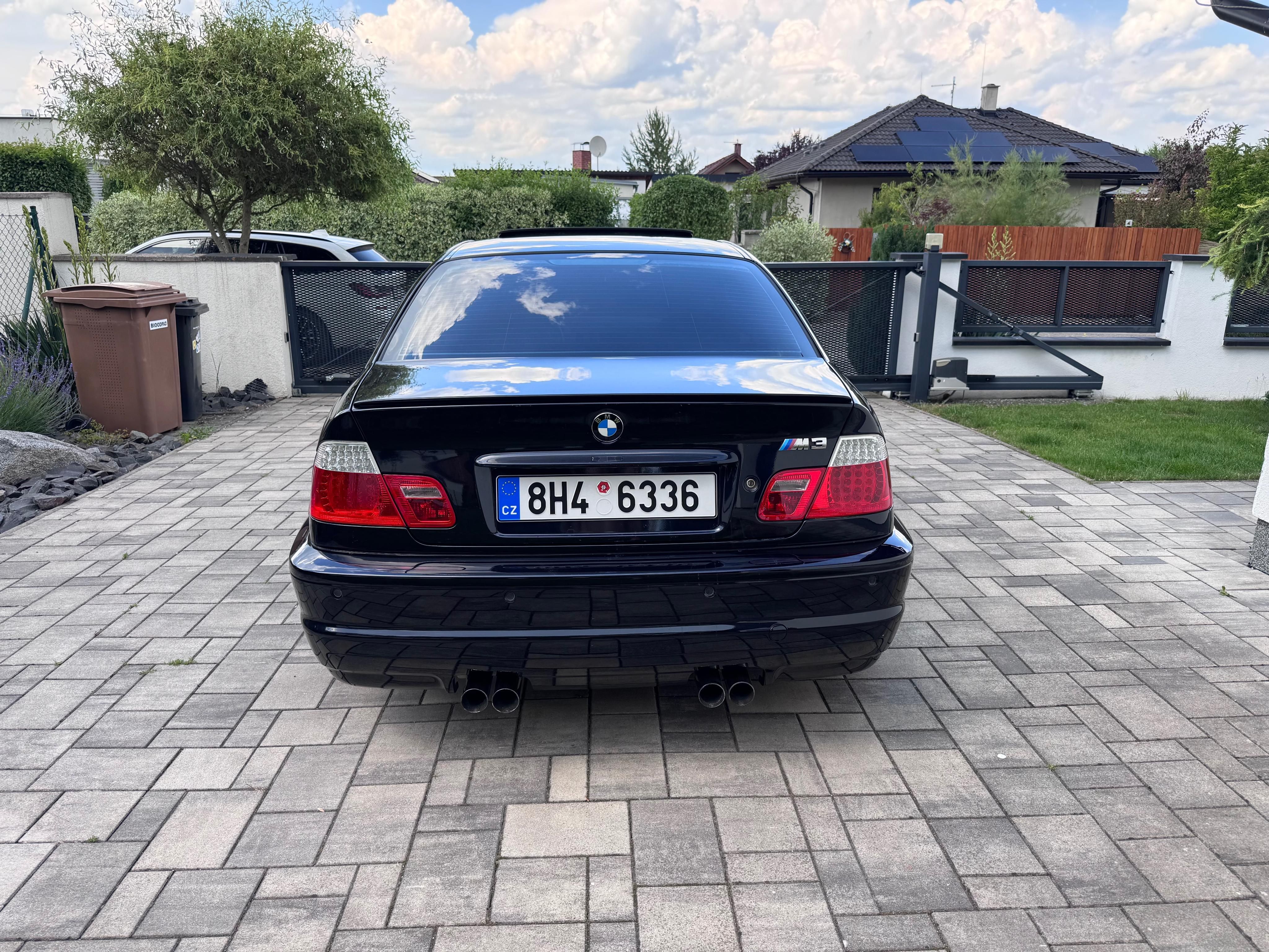 BMW M3 - fotka 4